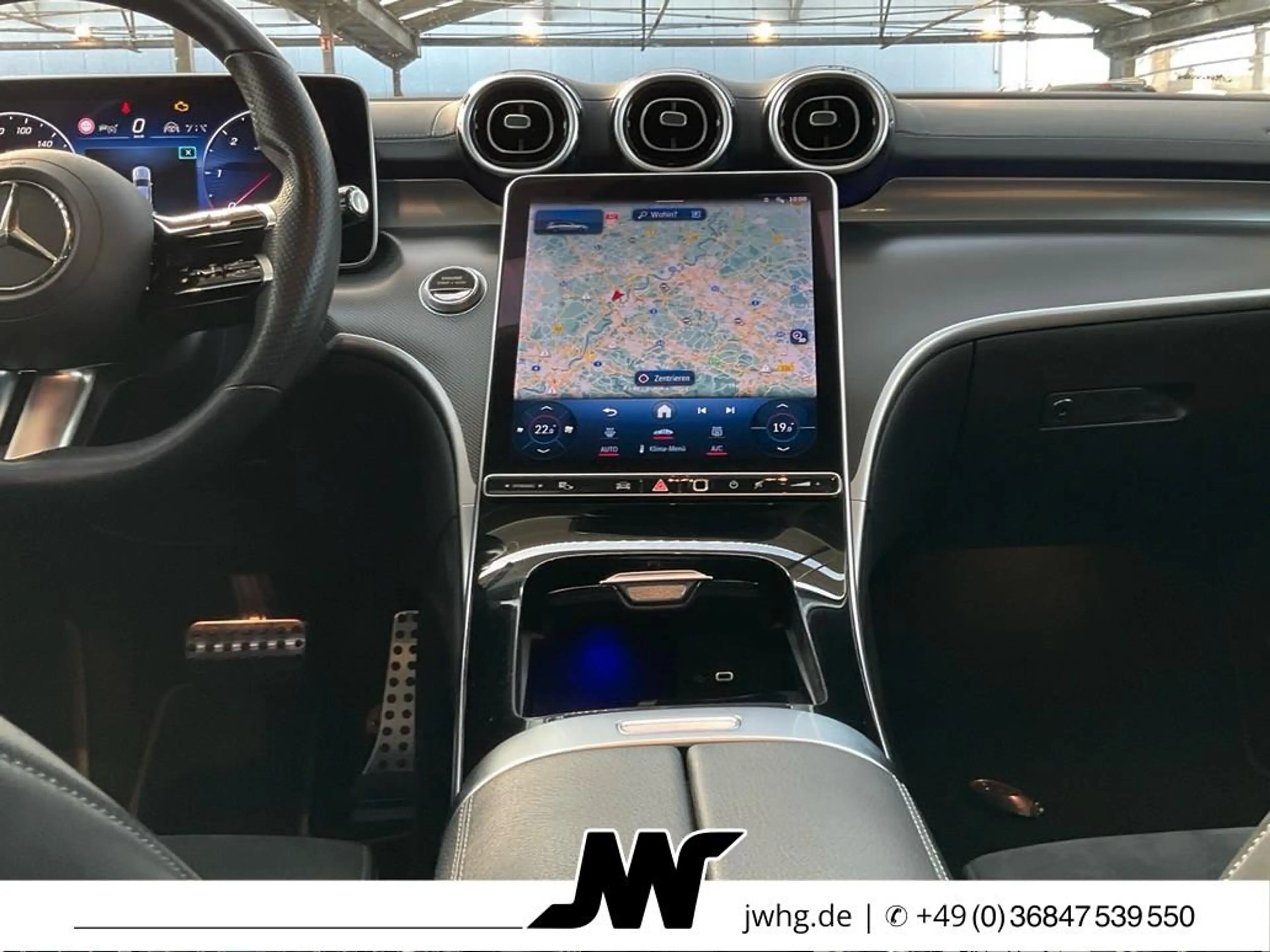 Mercedes-Benz C 220 2x AMG Line Digital LED Pano 360K. Widescr — photo 11