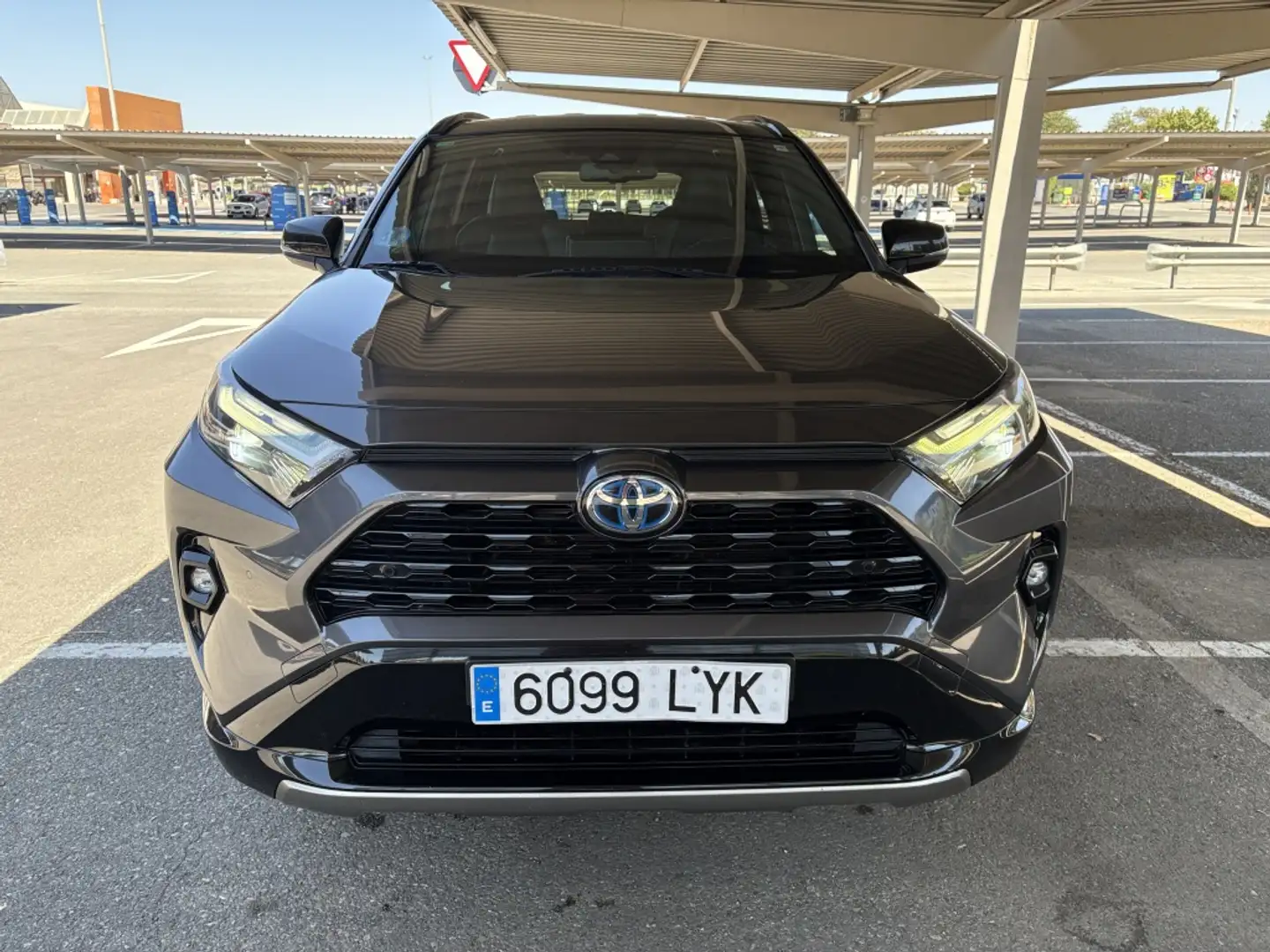 Toyota RAV 4 2.5 hybrid 4WD Style Gris - 2