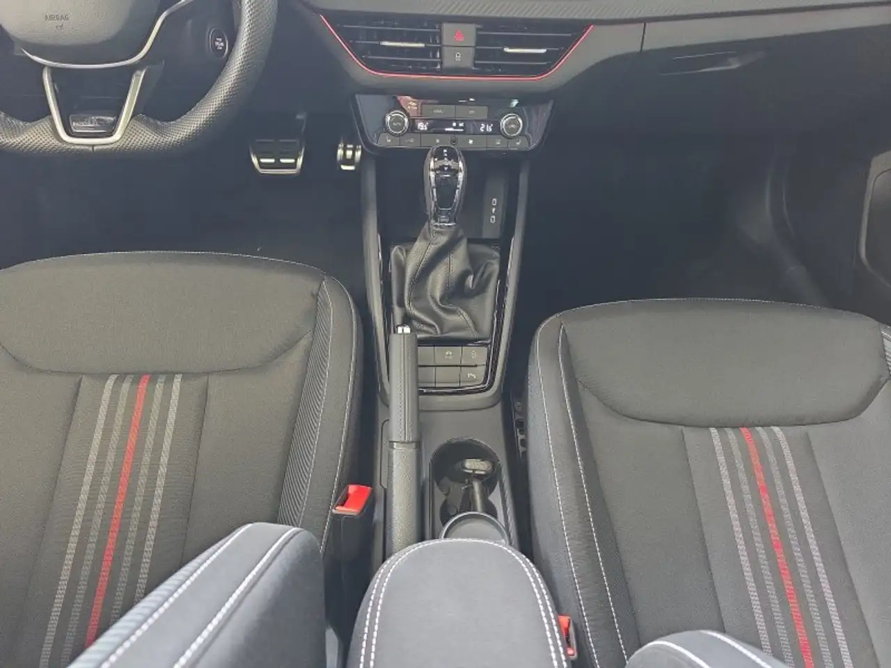 Skoda Kamiq Monte Carlo 1,5TSI DSG 4*J.Gar/AHK/18*Alu/el.Klapp, миниатюра 11