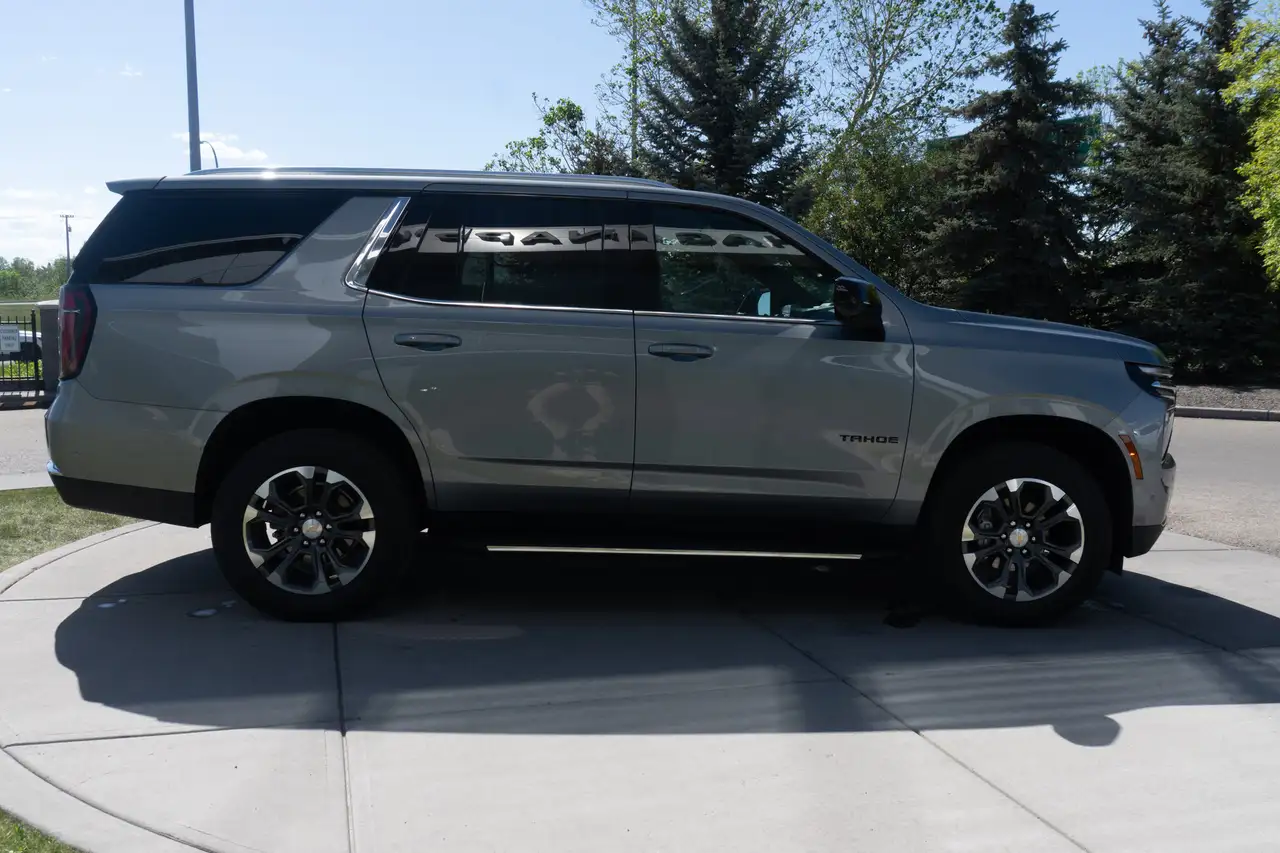 Chevrolet Tahoe снимка Chevrolet Tahoe