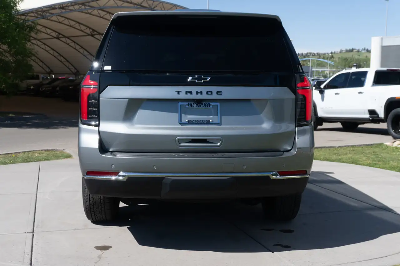 Chevrolet Tahoe снимка Chevrolet Tahoe