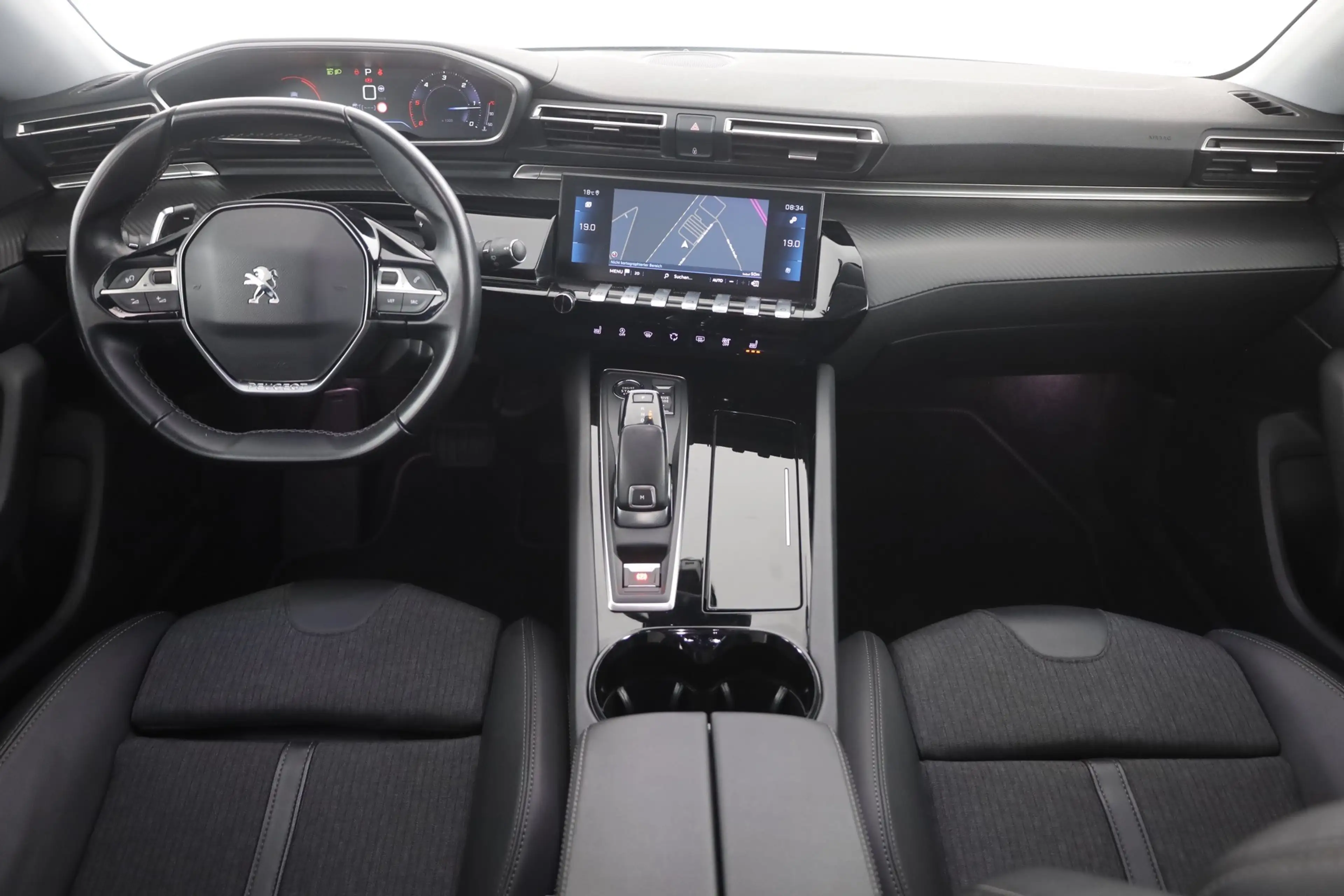 Peugeot 508 SW 1.5 Blue-HDi Allure LED Navi ACC Kamera — photo 9