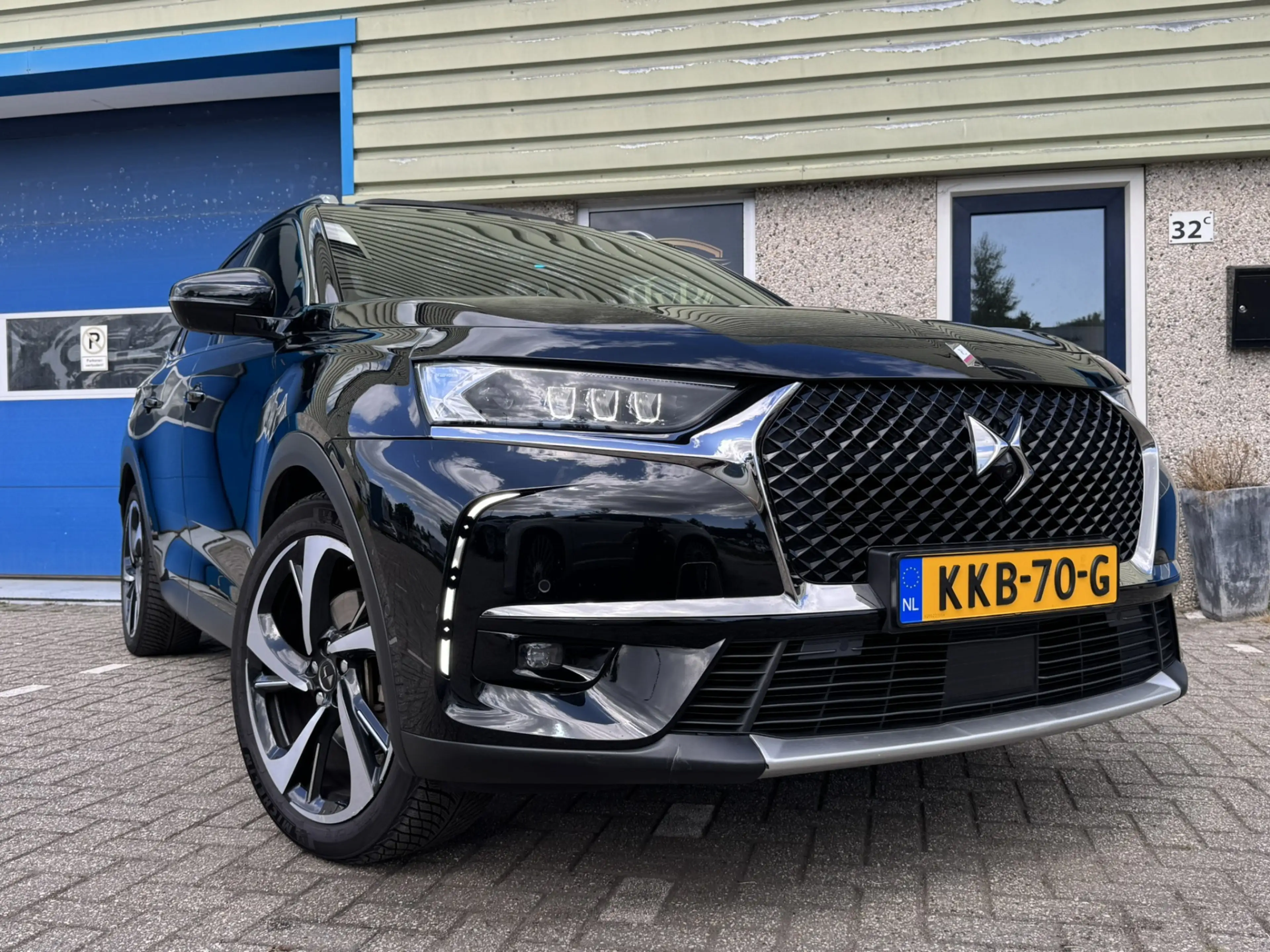 DS Automobiles DS 7 Crossback 7 E-TENSE 4X4 OPERA SOH 97% VOL PANO ACC MASSAGE — photo 4
