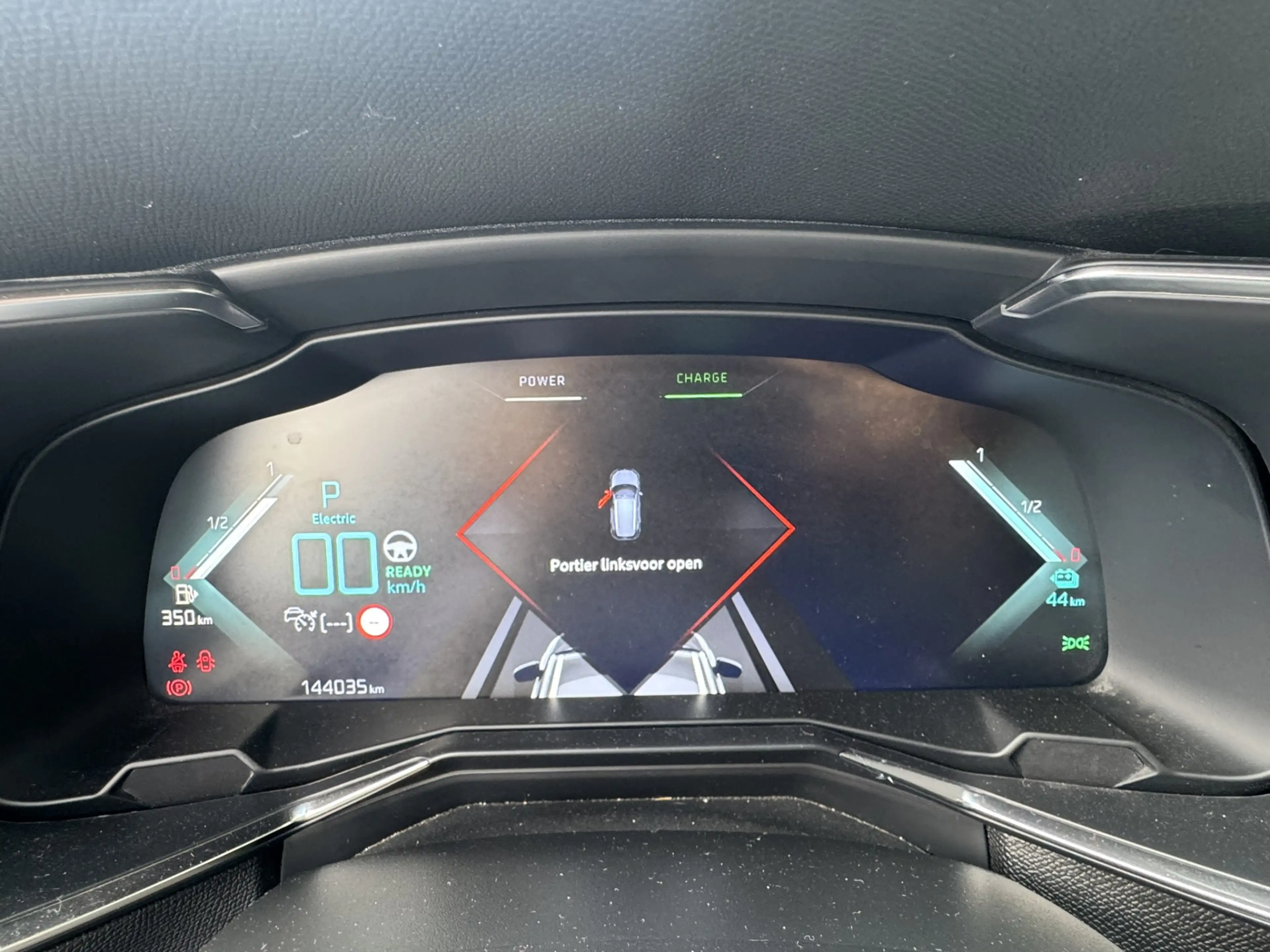 DS Automobiles DS 7 Crossback 7 E-TENSE 4X4 OPERA SOH 97% VOL PANO ACC MASSAGE — photo 18