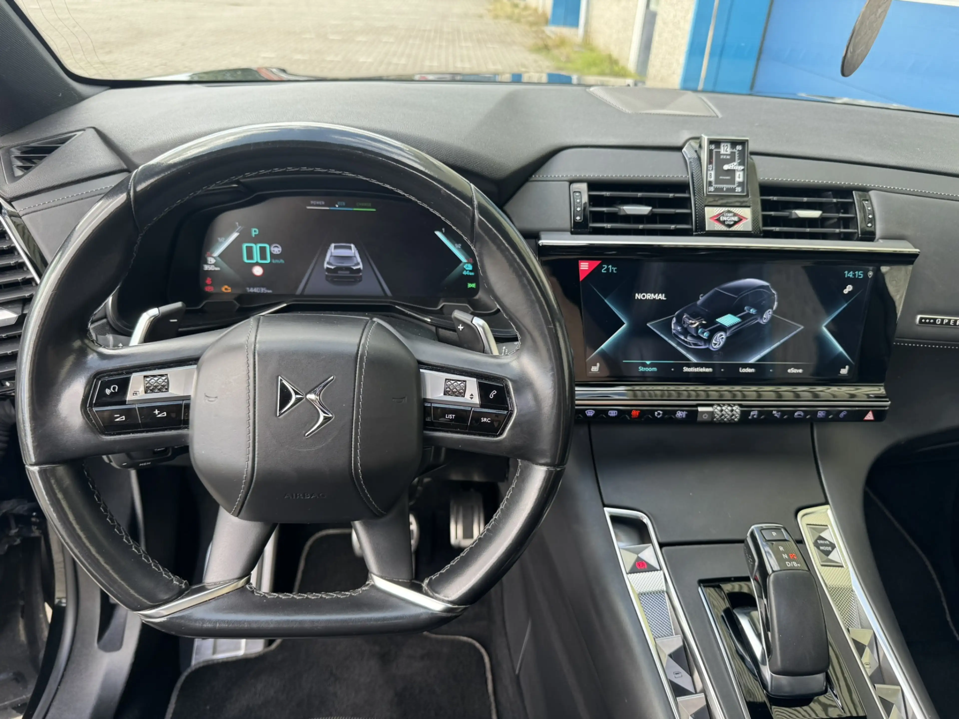 DS Automobiles DS 7 Crossback 7 E-TENSE 4X4 OPERA SOH 97% VOL PANO ACC MASSAGE — photo 13