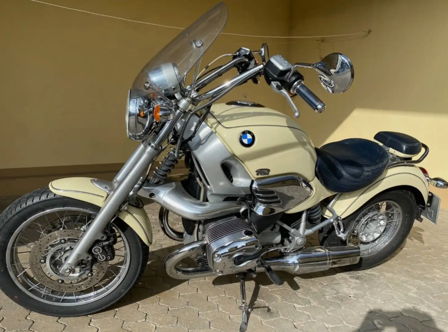 BMW R 1200 C Beżowy - 1