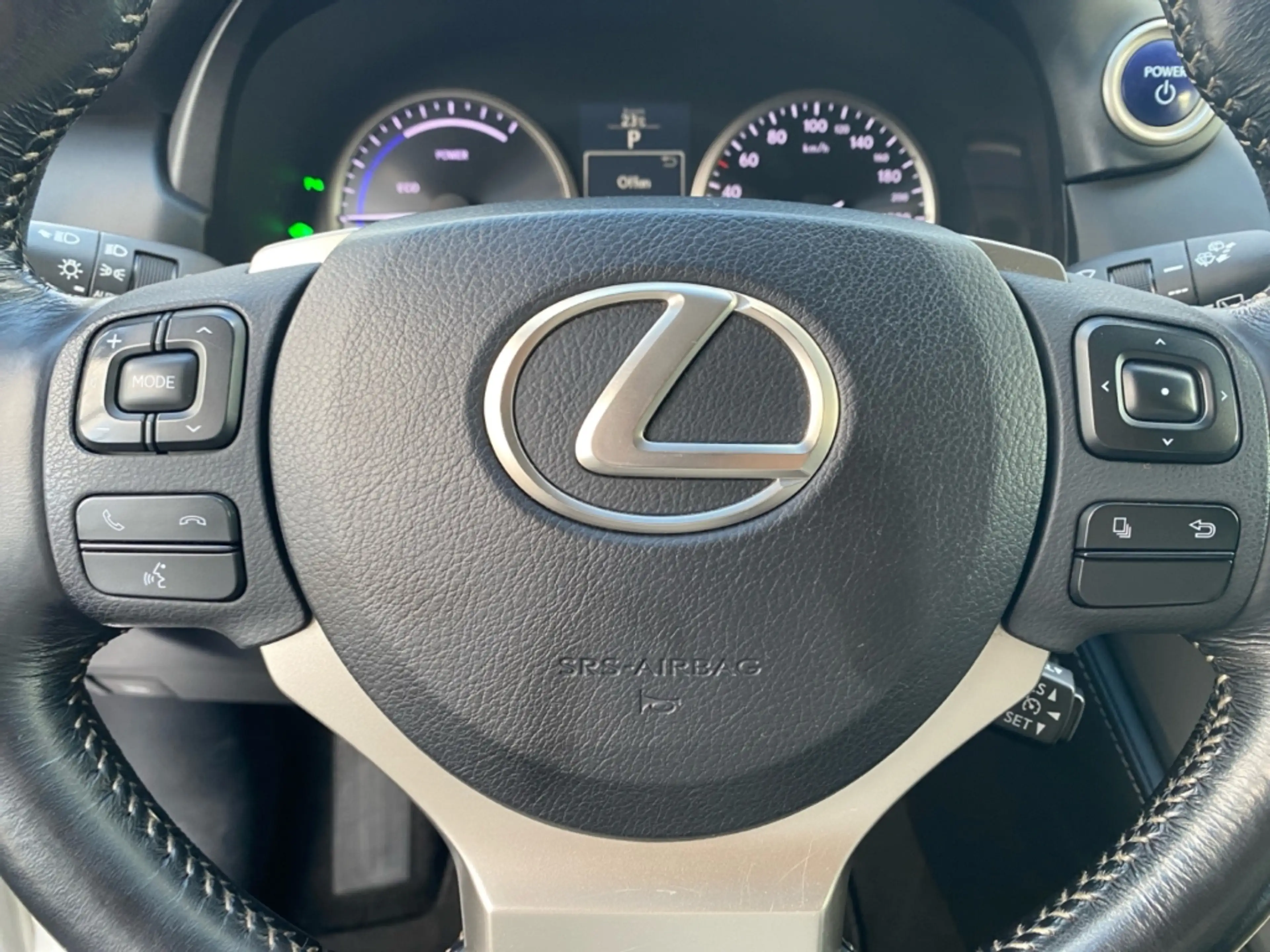 Lexus NX 300h Business Edition *LED*RCam*SHZ*Navi*PDC* — photo 13