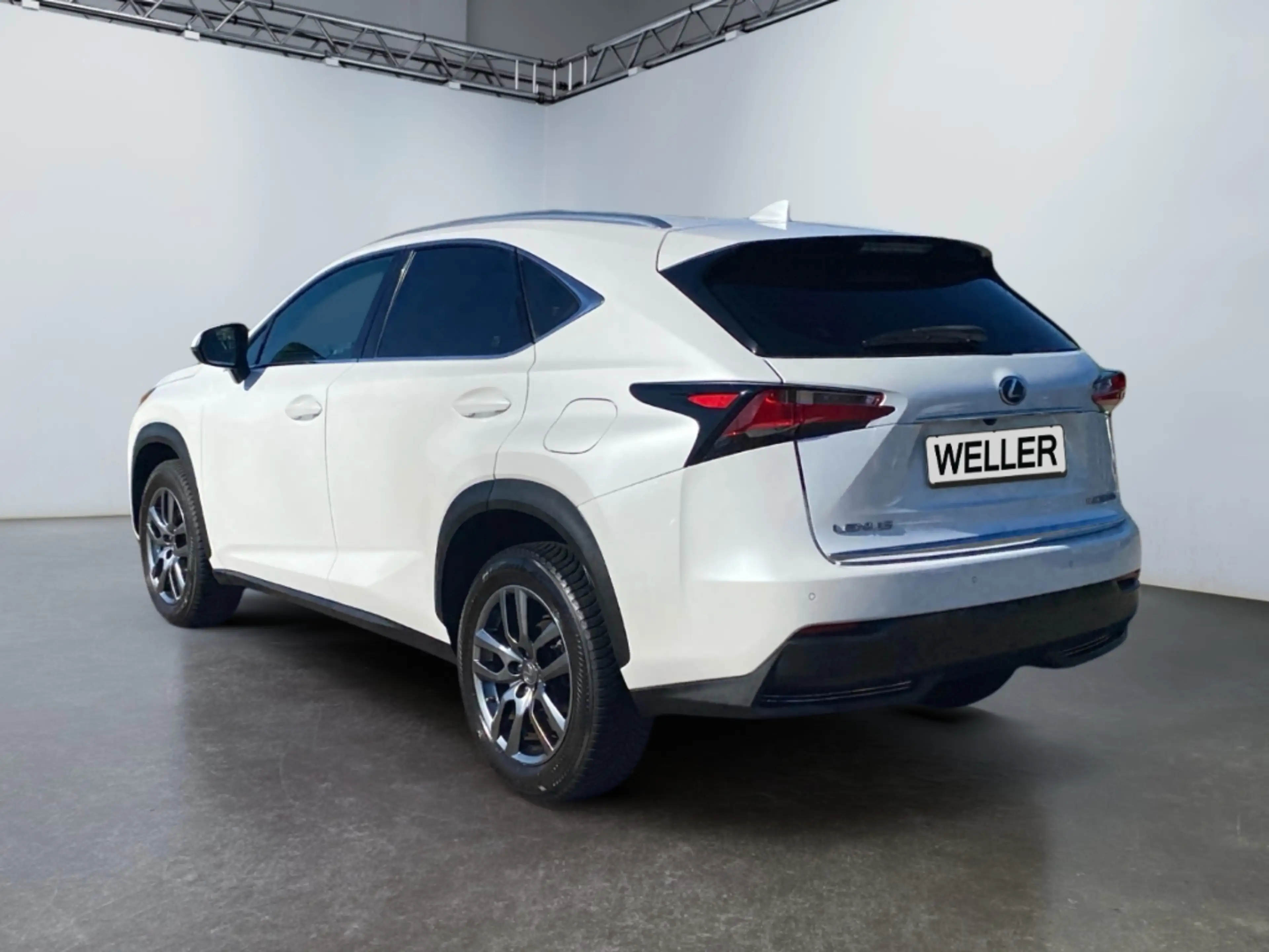 Lexus NX 300h Business Edition *LED*RCam*SHZ*Navi*PDC* — photo 7