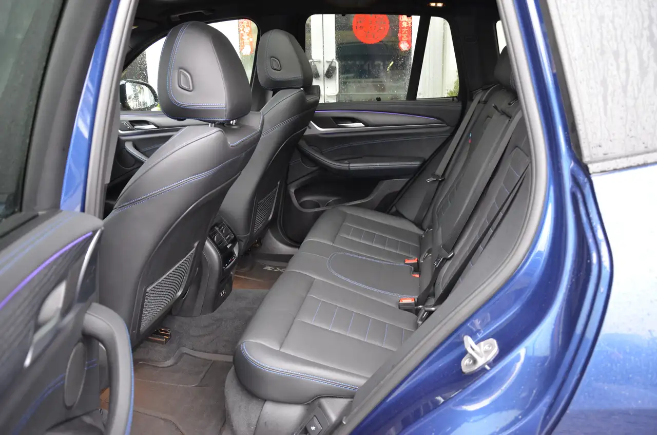 BMW X3 снимка BMW X3