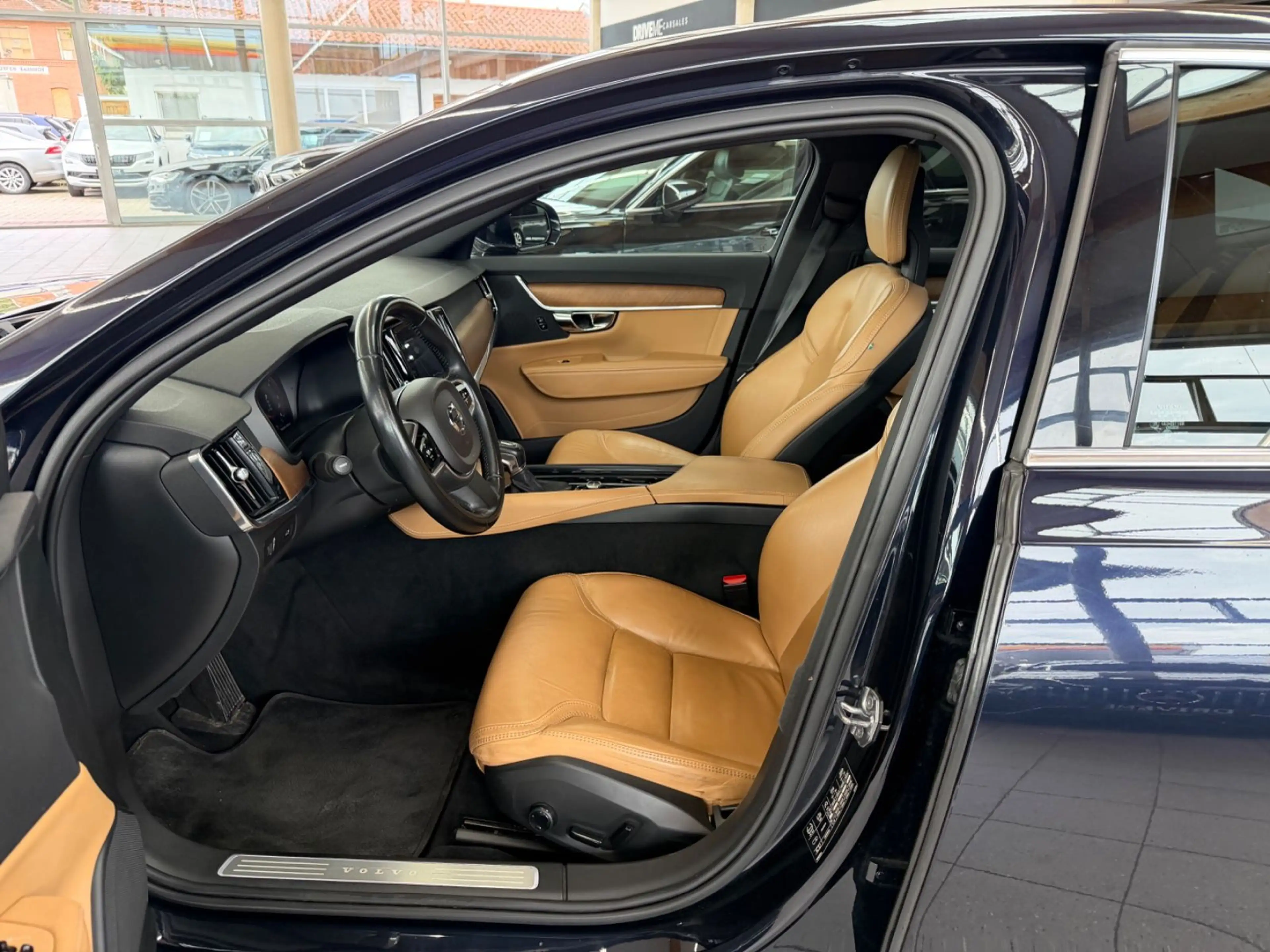 Volvo S90 Lim. Inscription 190PS ACC LED KAM — photo 14