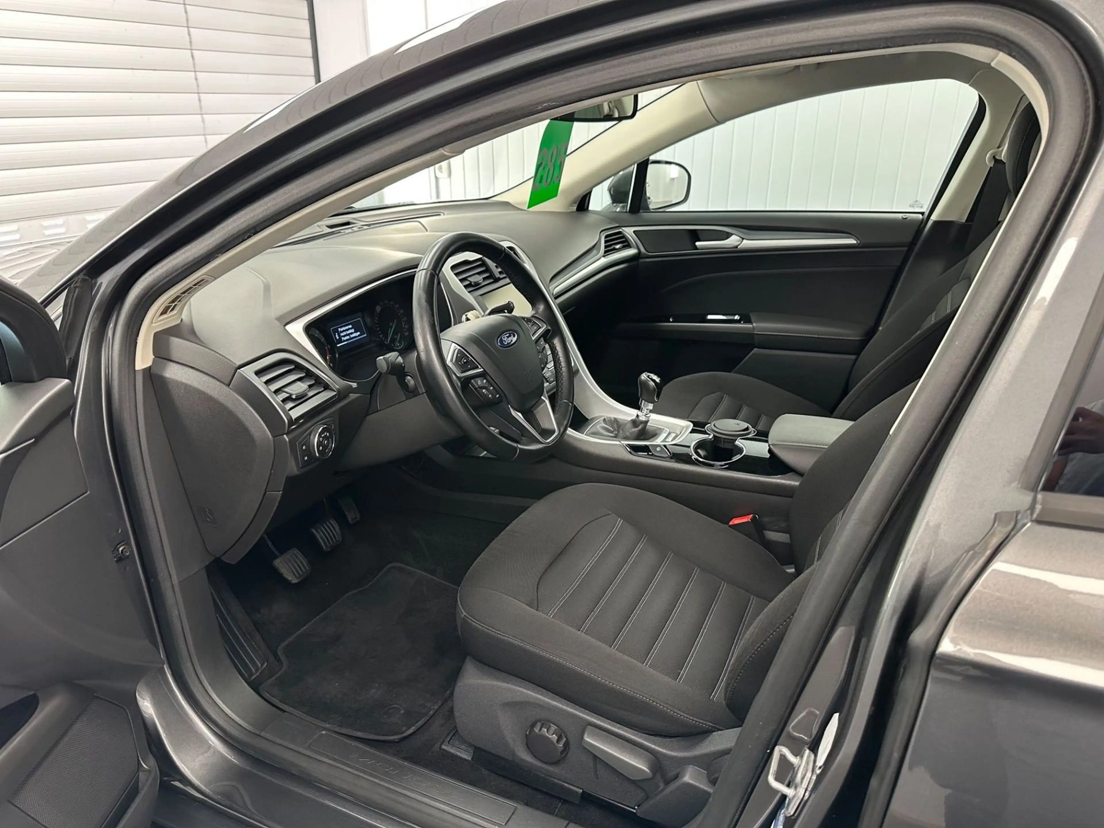 Ford Mondeo 2.0 TDCi Business Edition Ahk Scheckheft — photo 13
