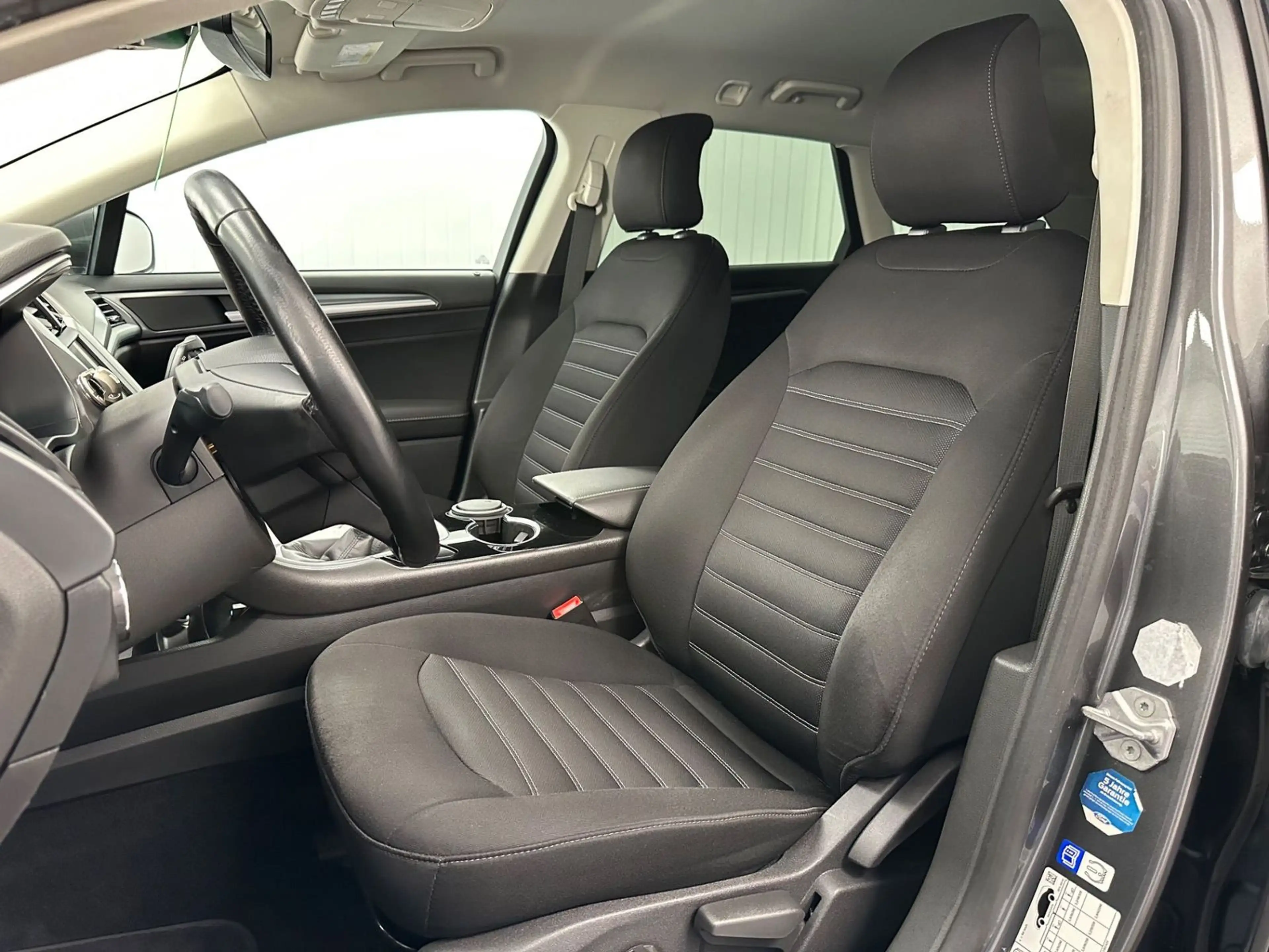 Ford Mondeo 2.0 TDCi Business Edition Ahk Scheckheft — photo 14