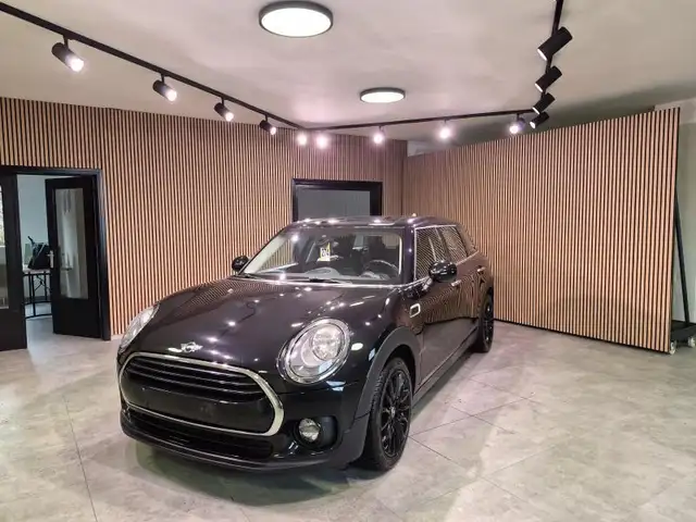 MINI Cooper Clubman 3