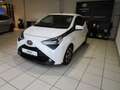 Toyota Aygo Aygo 5-Türer x-play Team Deutschland Weiß - thumbnail 3