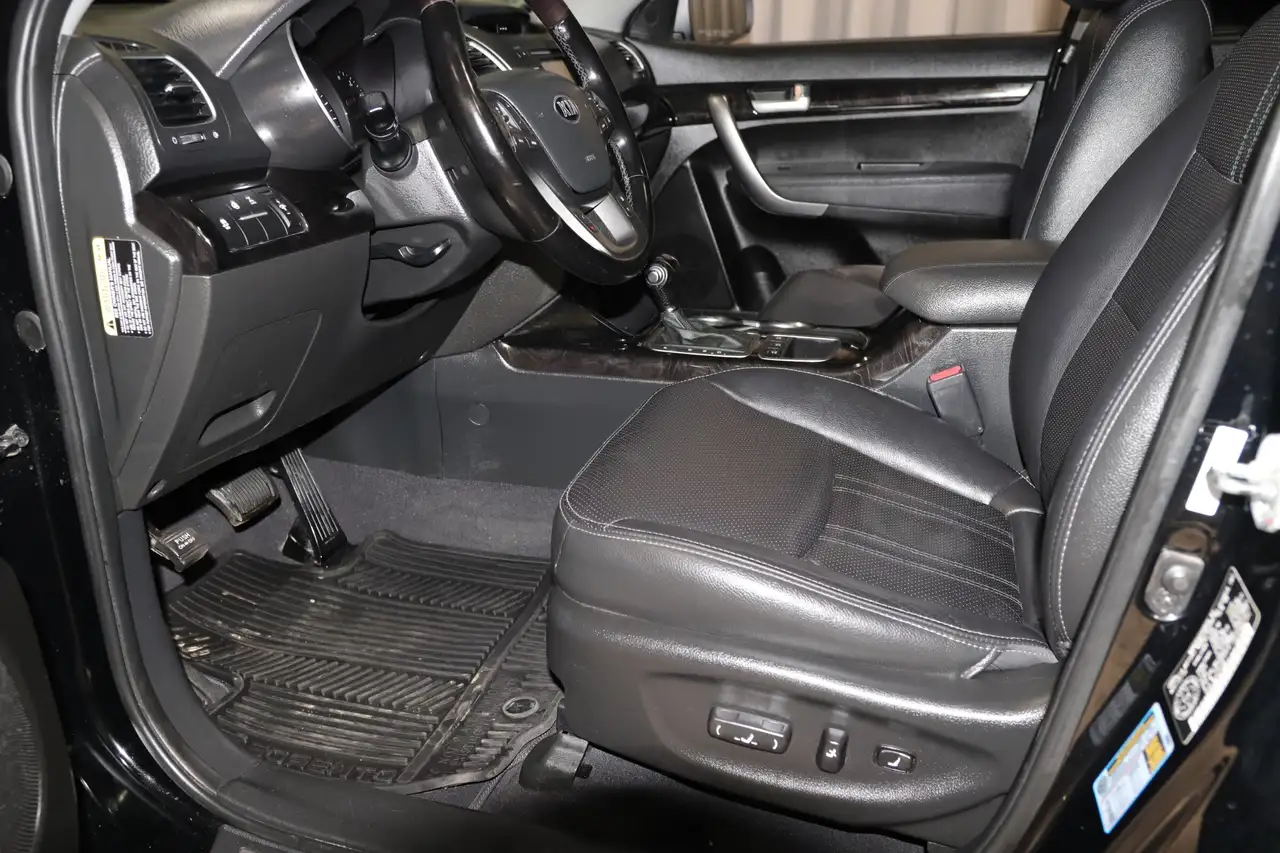 Kia Sorento снимка Kia Sorento