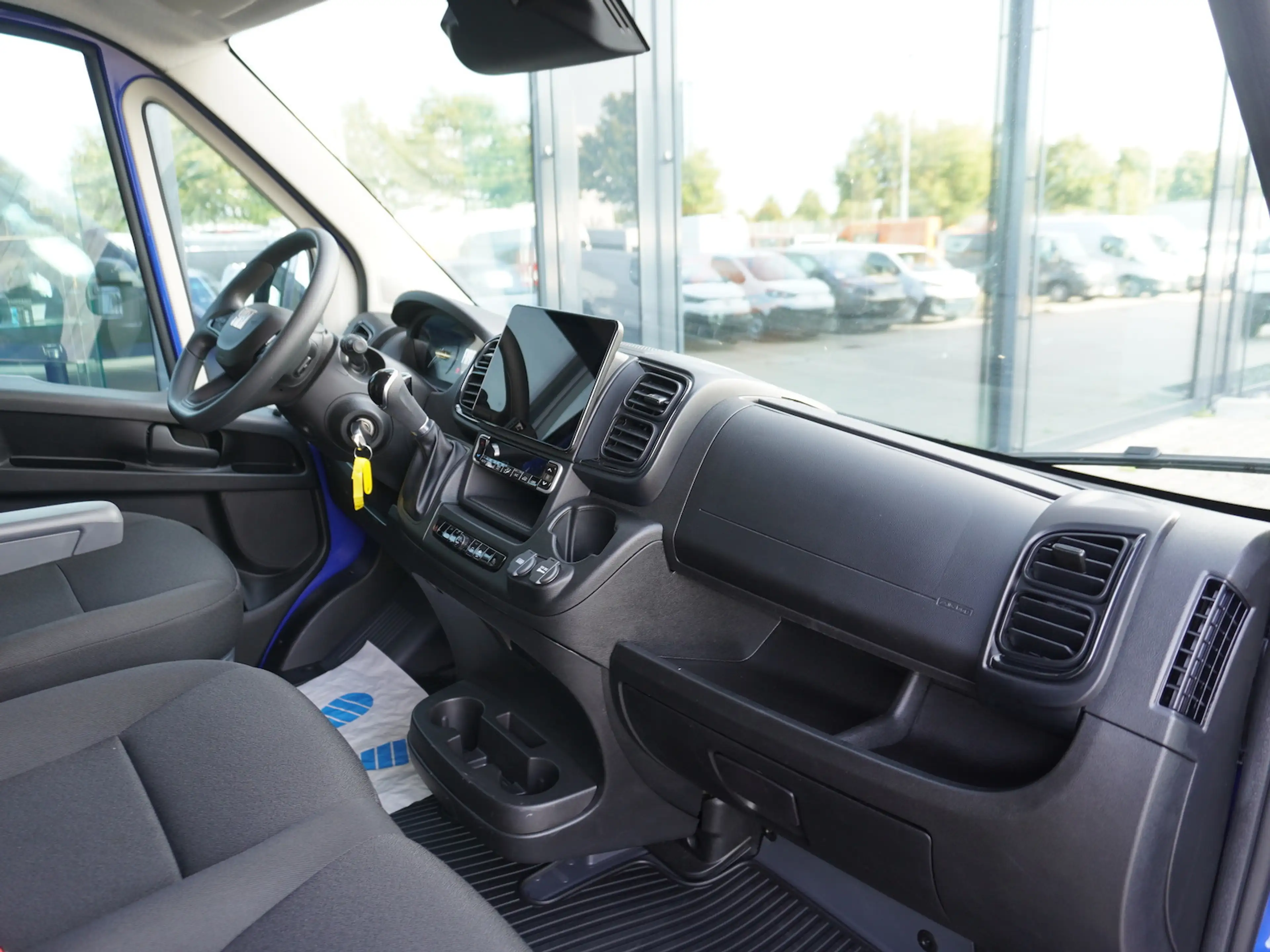 Fiat Ducato 35 L3H2 140 AT / 10-Zoll Navi — photo 10