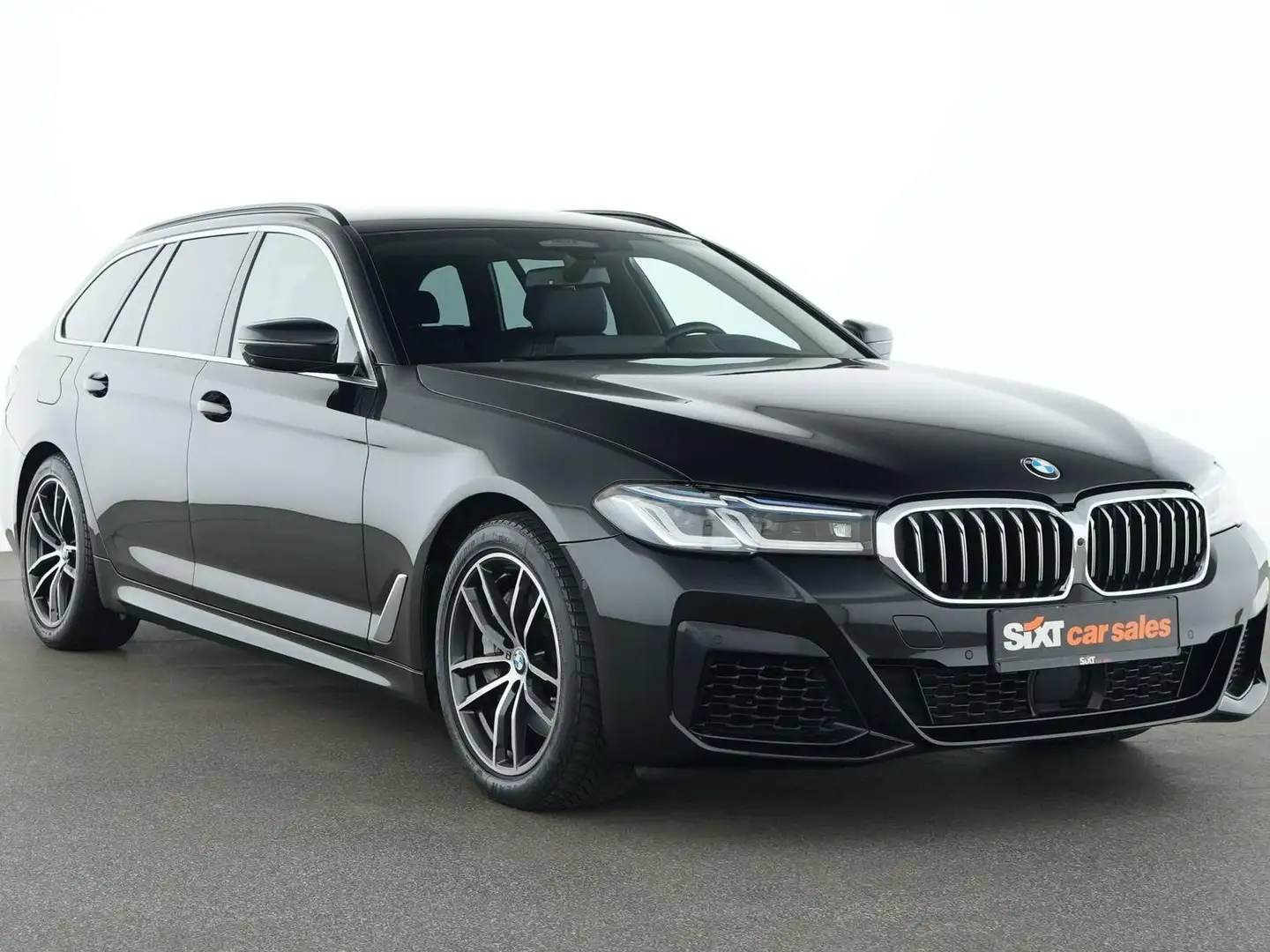BMW 540 i Touring xDrive MSport|Dr.Ass.Prof|Navi|AHK|Laser Schwarz - 1