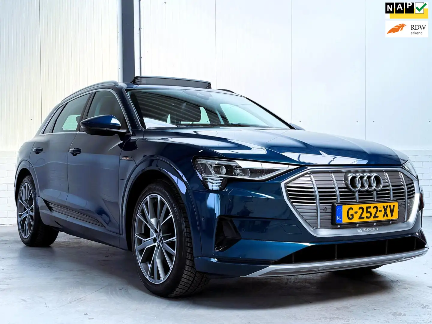 Audi e-tron E-tron 50 quattro Launch edition plus 71 kWh Trekh Bleu - 1