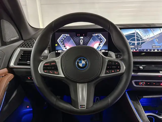 BMW X5 view 12