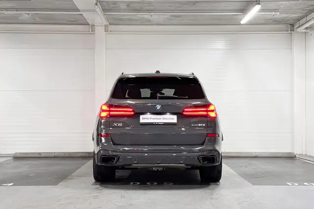 BMW X5 view 7