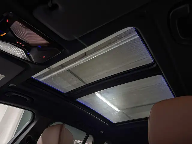 BMW X5 view 10