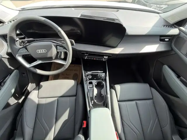 Audi Q3 TDI 110 kW  intense Ansicht 9