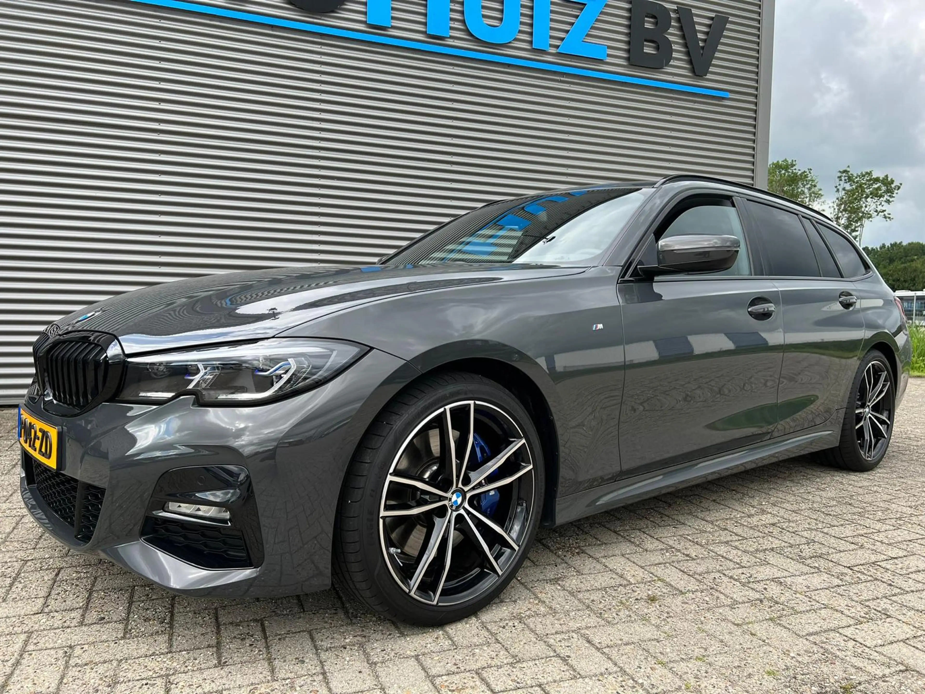BMW 318 3-serie Touring 318i High Executive M Sport Laser — photo 2
