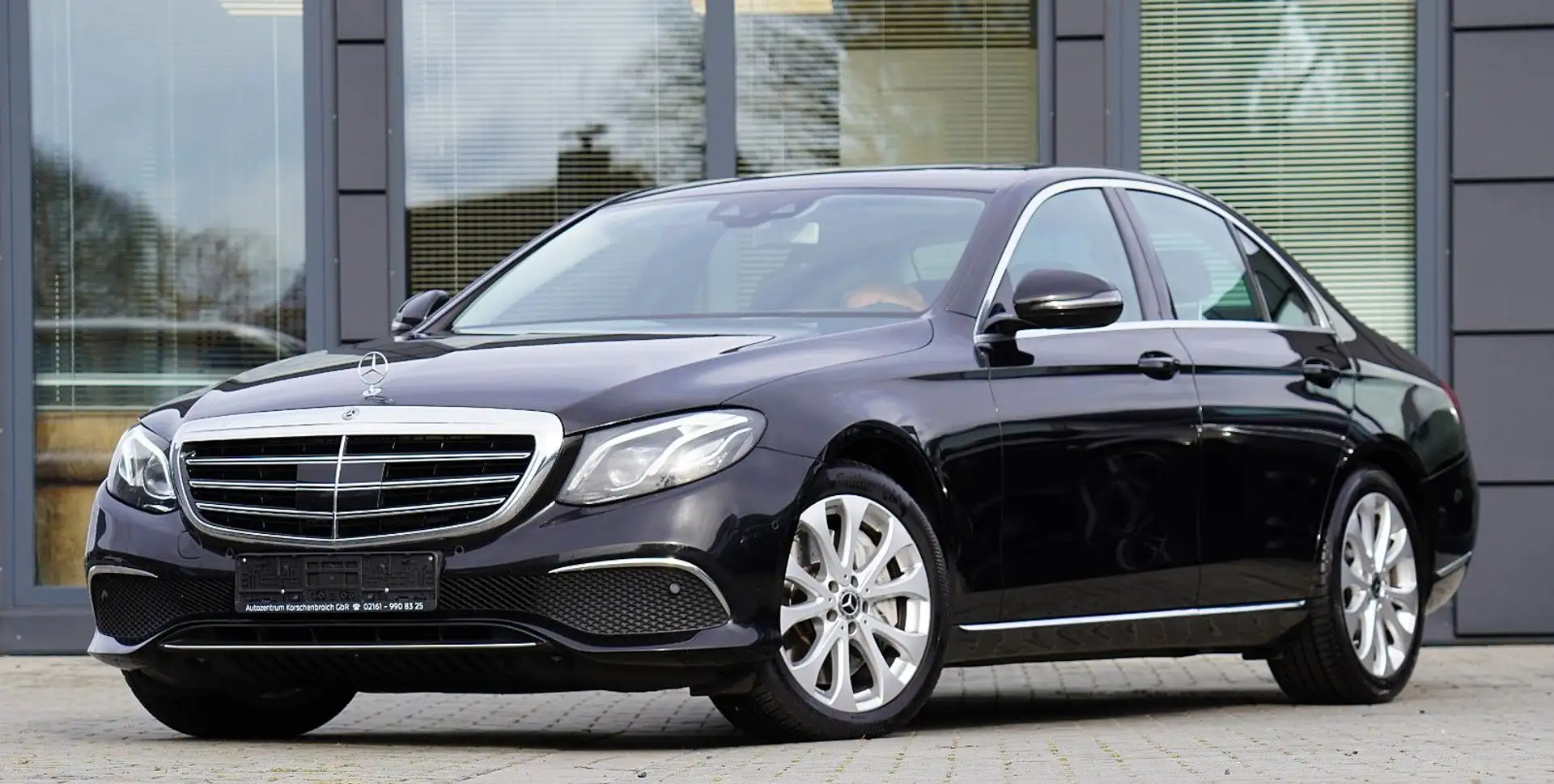Mercedes-Benz E 450 Business Exclusive MIT 2 JAHREN GARANTIE Noir - 1
