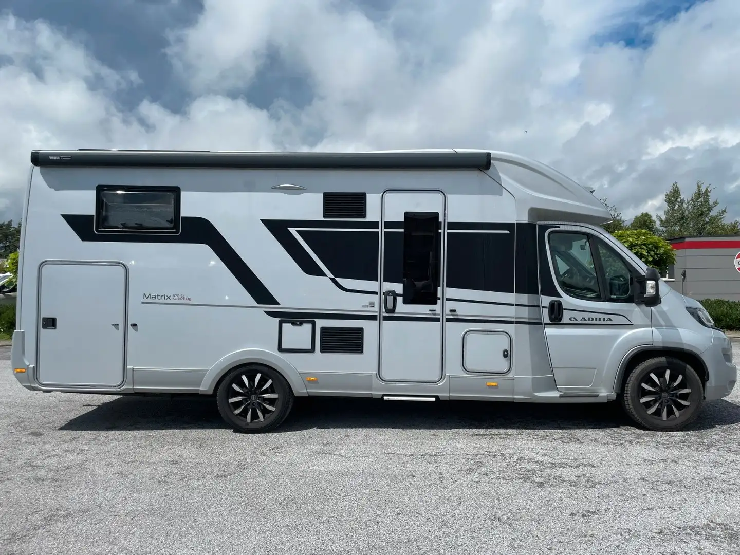 Adria Matrix 670 SL Supreme *LUFTFEDER+DACHKLIMA+GJR* Silber - 2