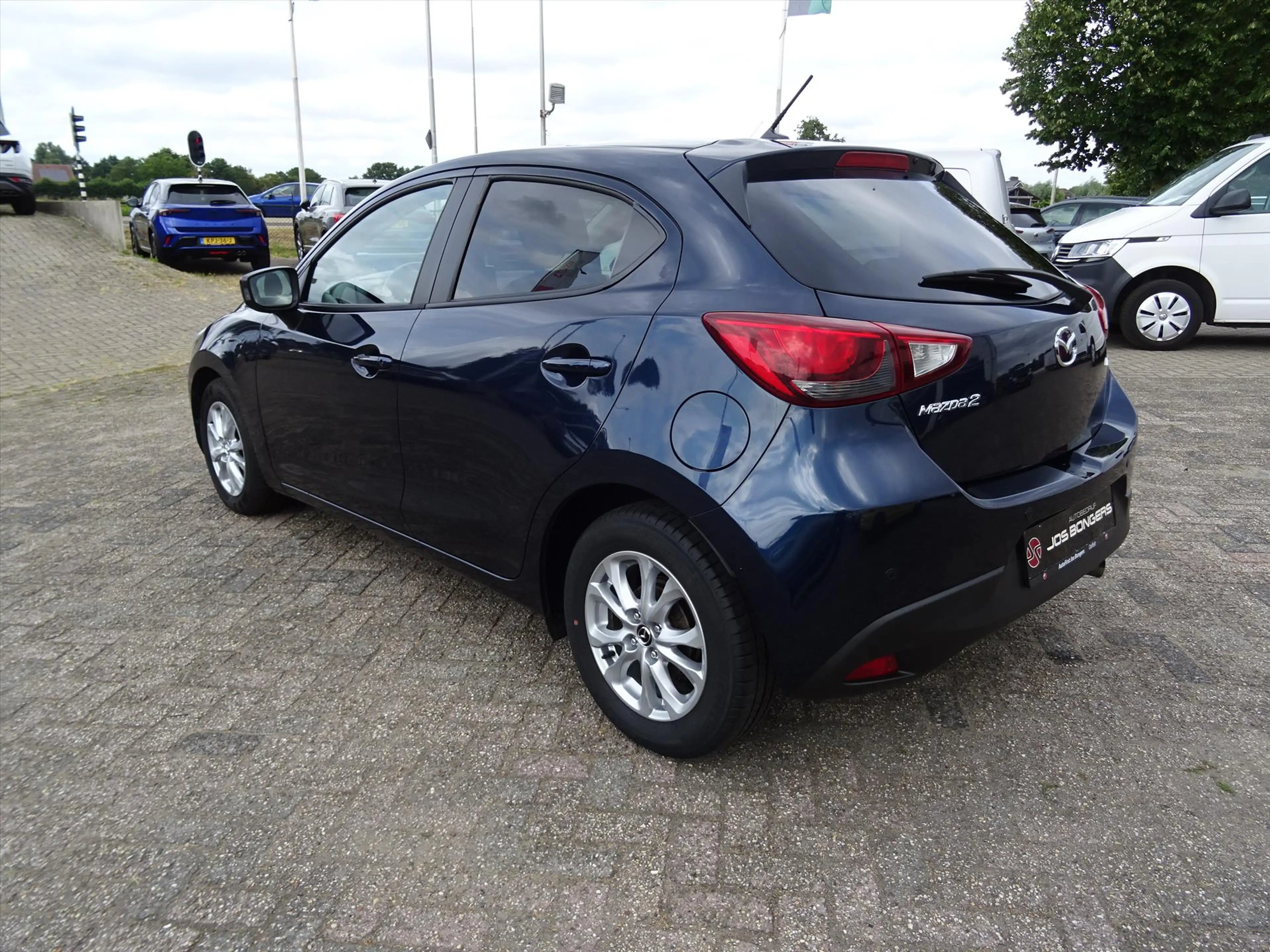 Mazda 2 1.5 SKYACTIV-G 90PK AUT GT-M — photo 4