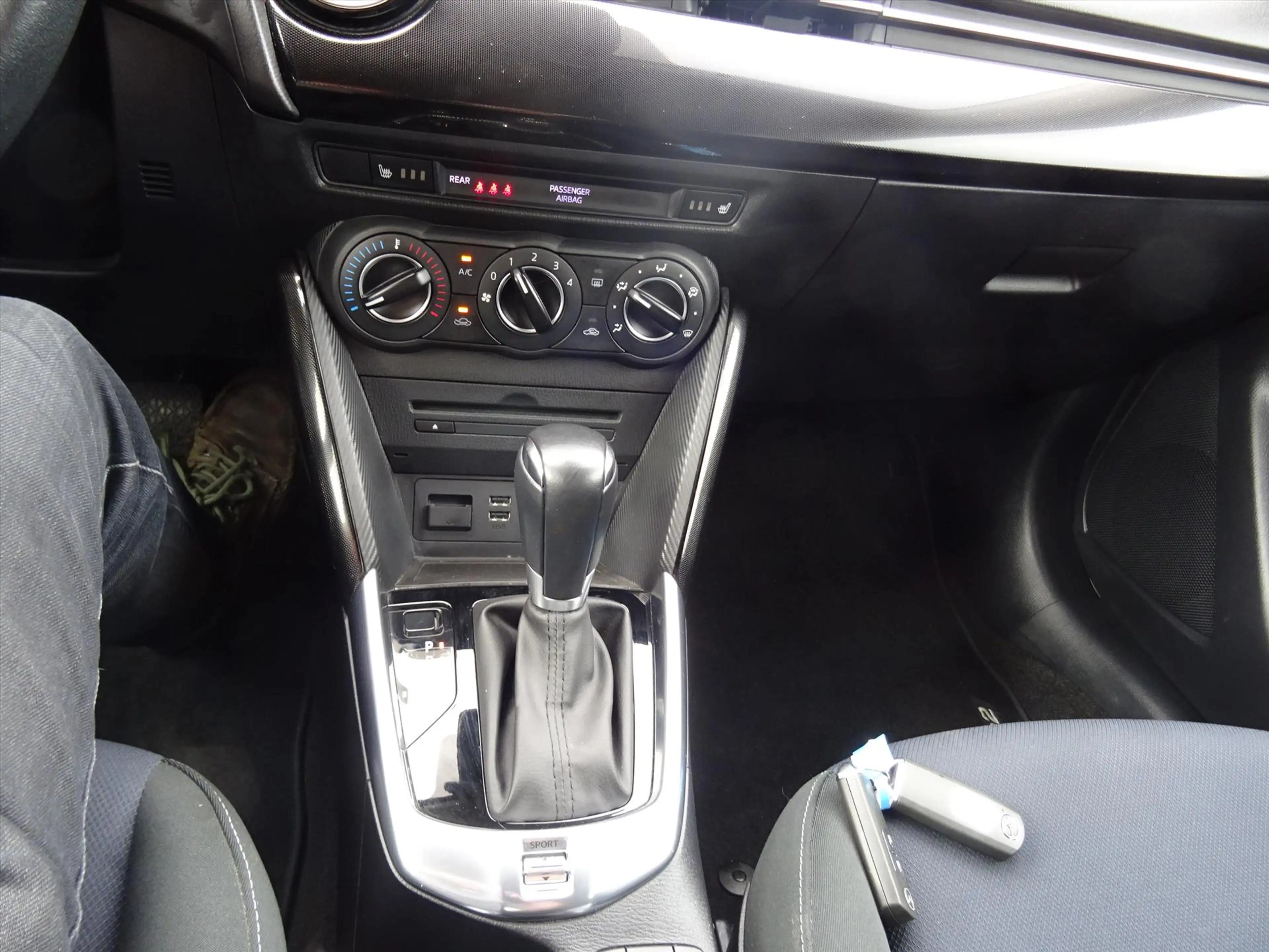 Mazda 2 1.5 SKYACTIV-G 90PK AUT GT-M — photo 12