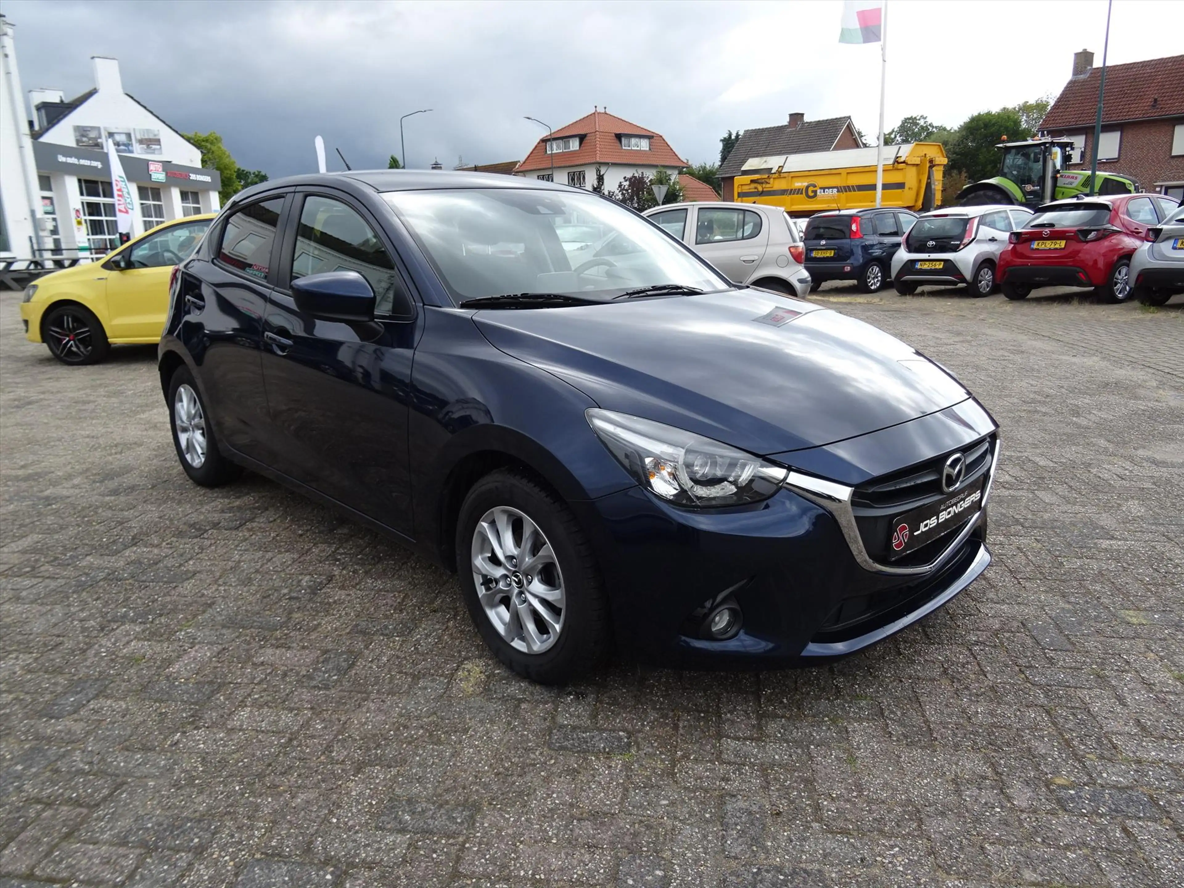 Mazda 2 1.5 SKYACTIV-G 90PK AUT GT-M — photo 3