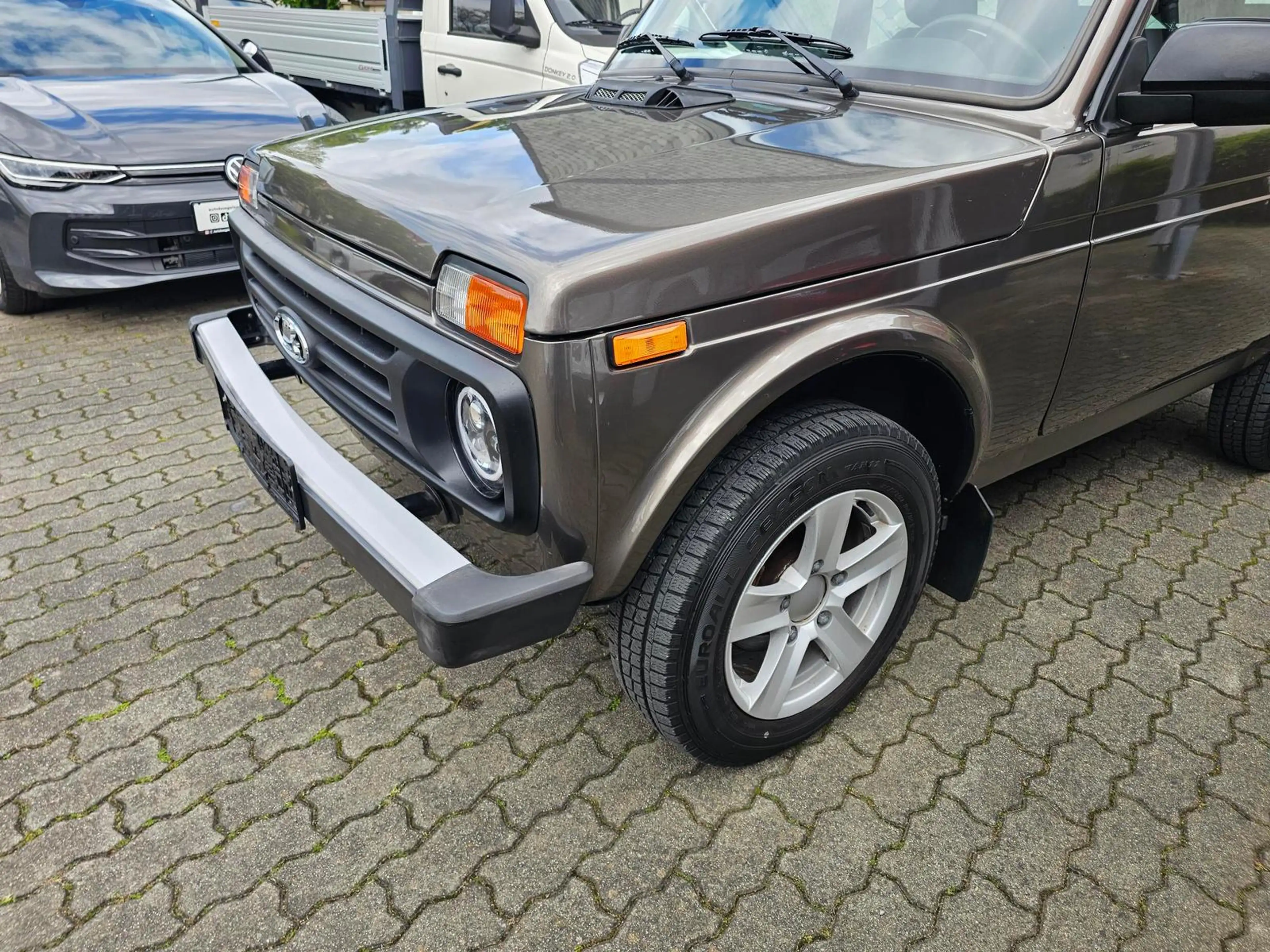 Lada Niva 1.7i 4x4 LUXUS AC+KLIMA+AHK1.9t+RADIO+LED+ — photo 6