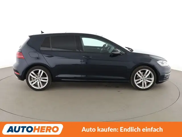 Volkswagen Golf view 7