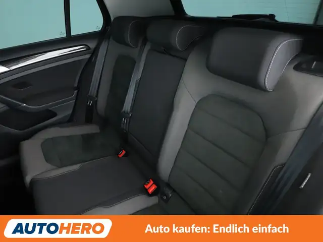 Volkswagen Golf view 14