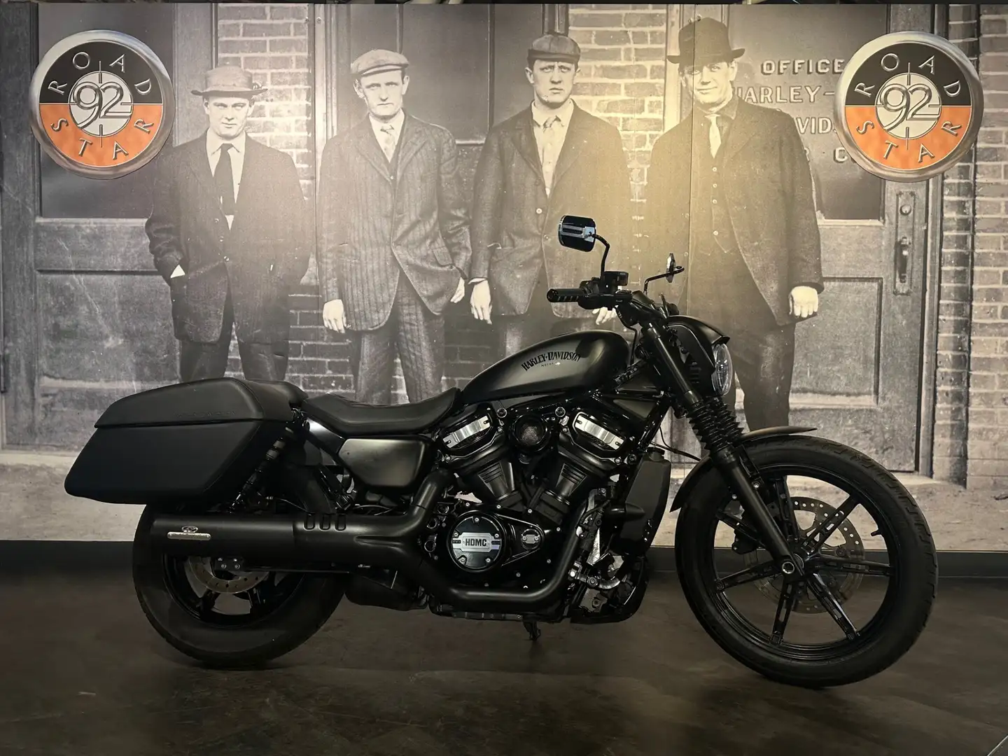 Harley-Davidson Sportster Černá - 1