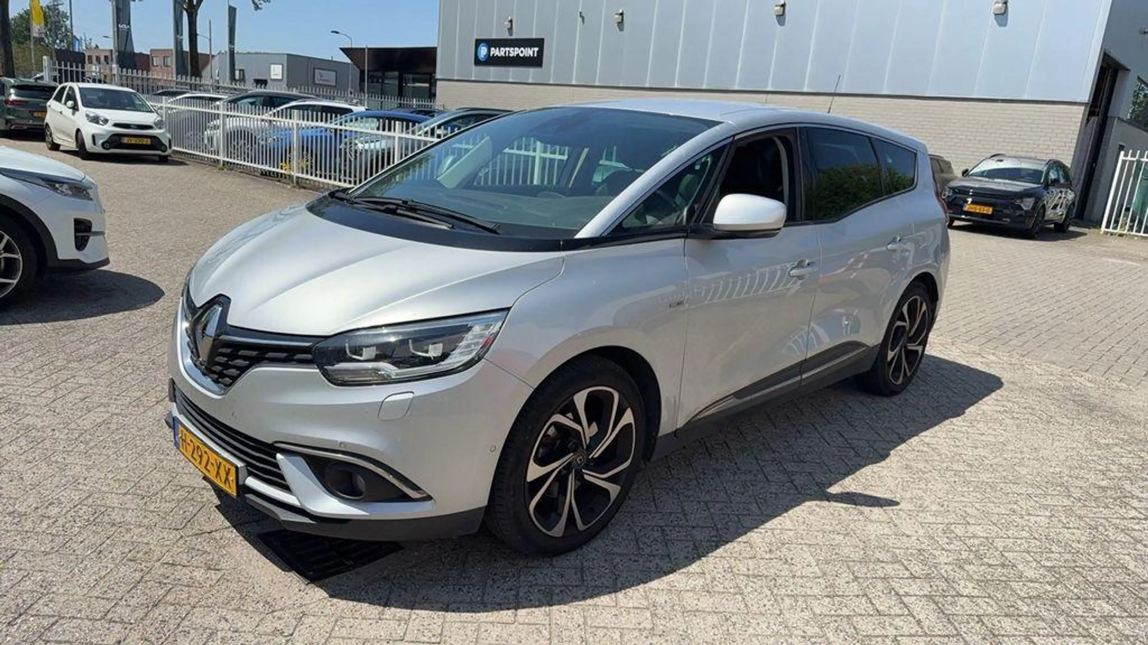 Renault Grand Scenic TCe 160 EDC GPF Bose | AUTOMAAT | Trekhaak | Parke — photo 2
