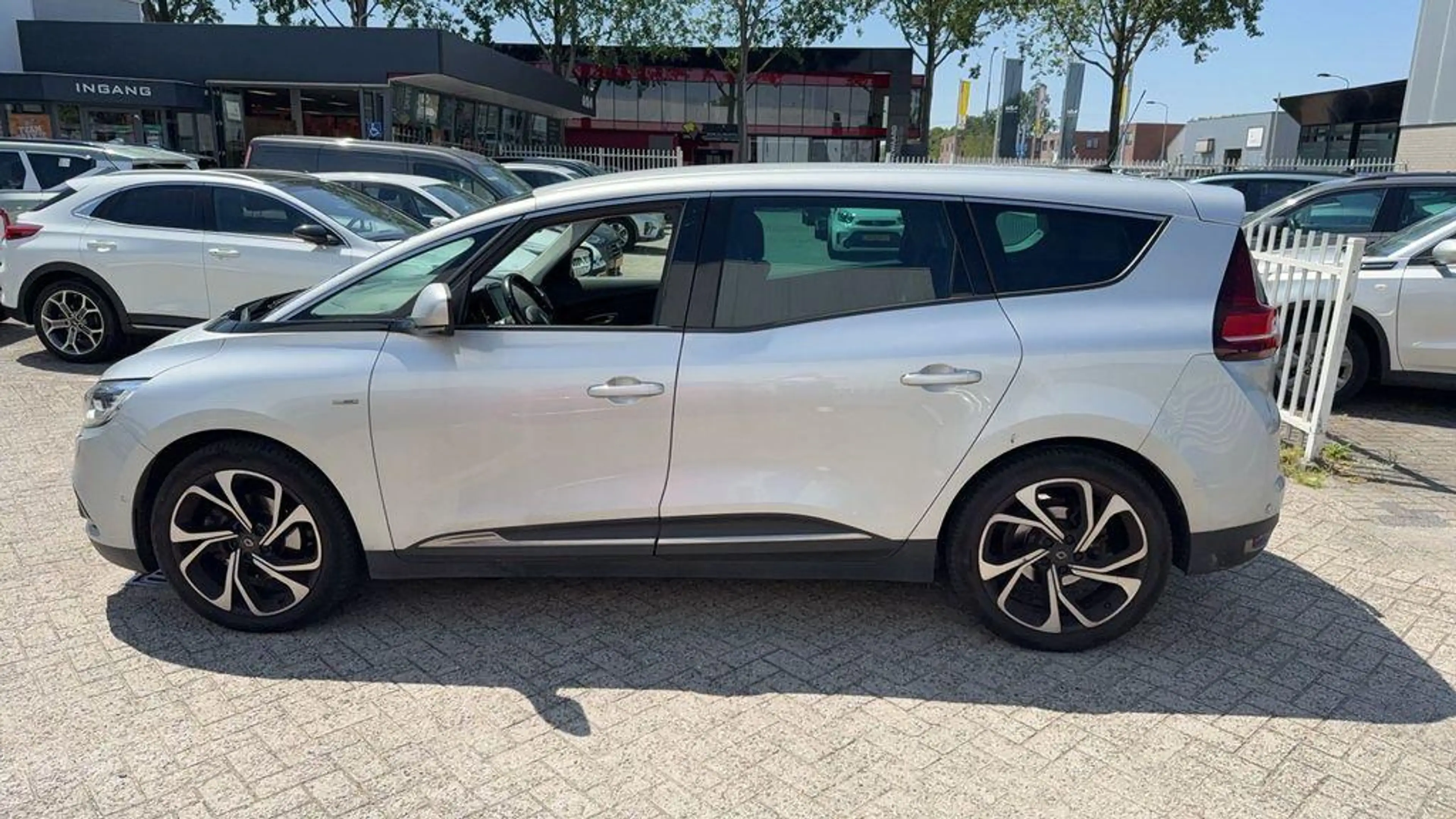 Renault Grand Scenic TCe 160 EDC GPF Bose | AUTOMAAT | Trekhaak | Parke — photo 3