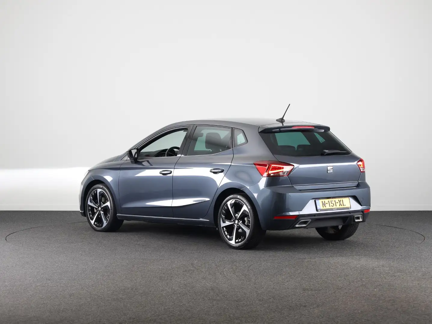 SEAT Ibiza 1.0 EcoTSI FR Business Intense 110pk | Virtual Coc Gris - 2
