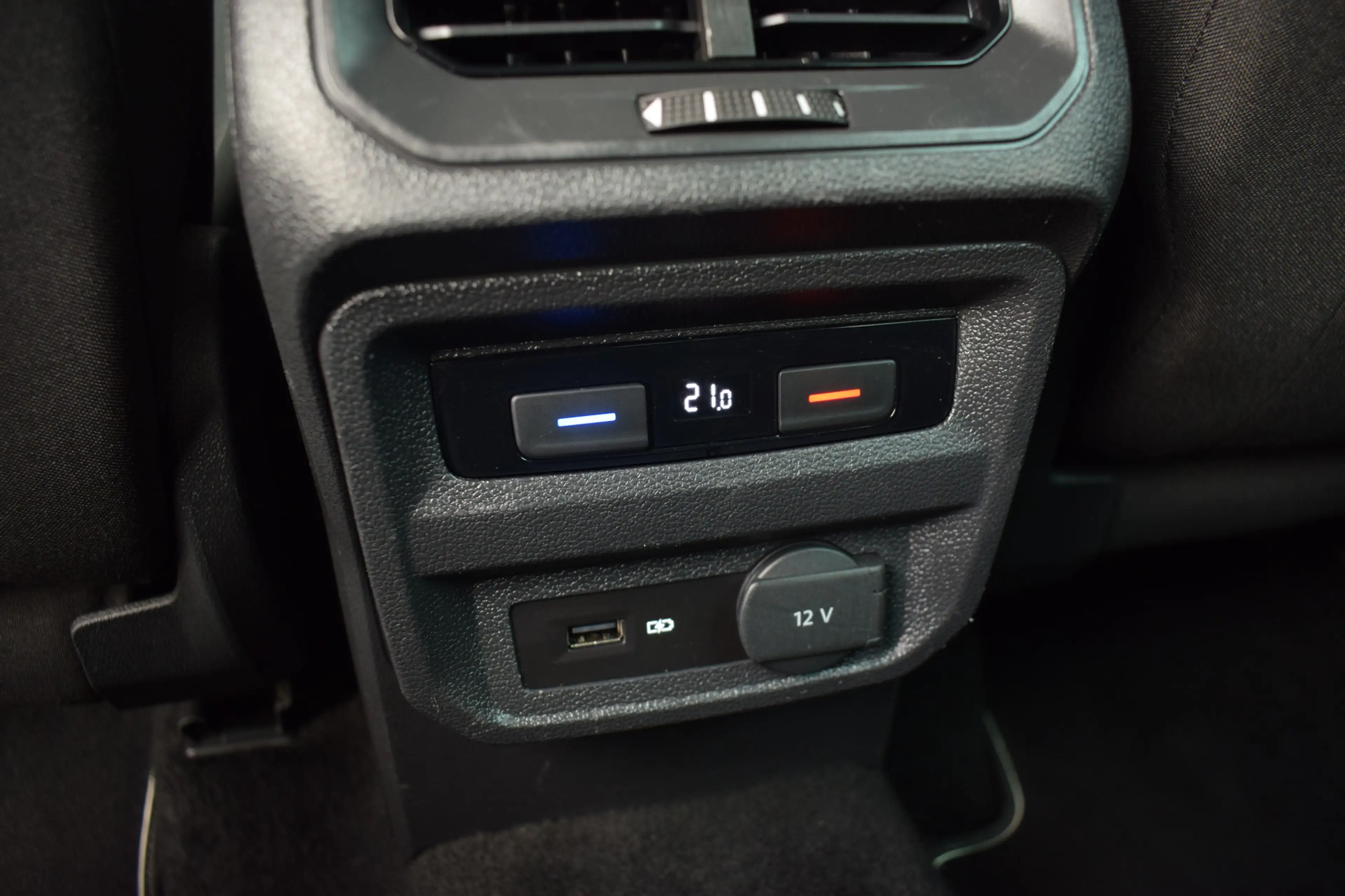 Volkswagen Tiguan 1.4 TSI 150pk DSG R-line | Virtual | LED | Trekhaa — photo 23