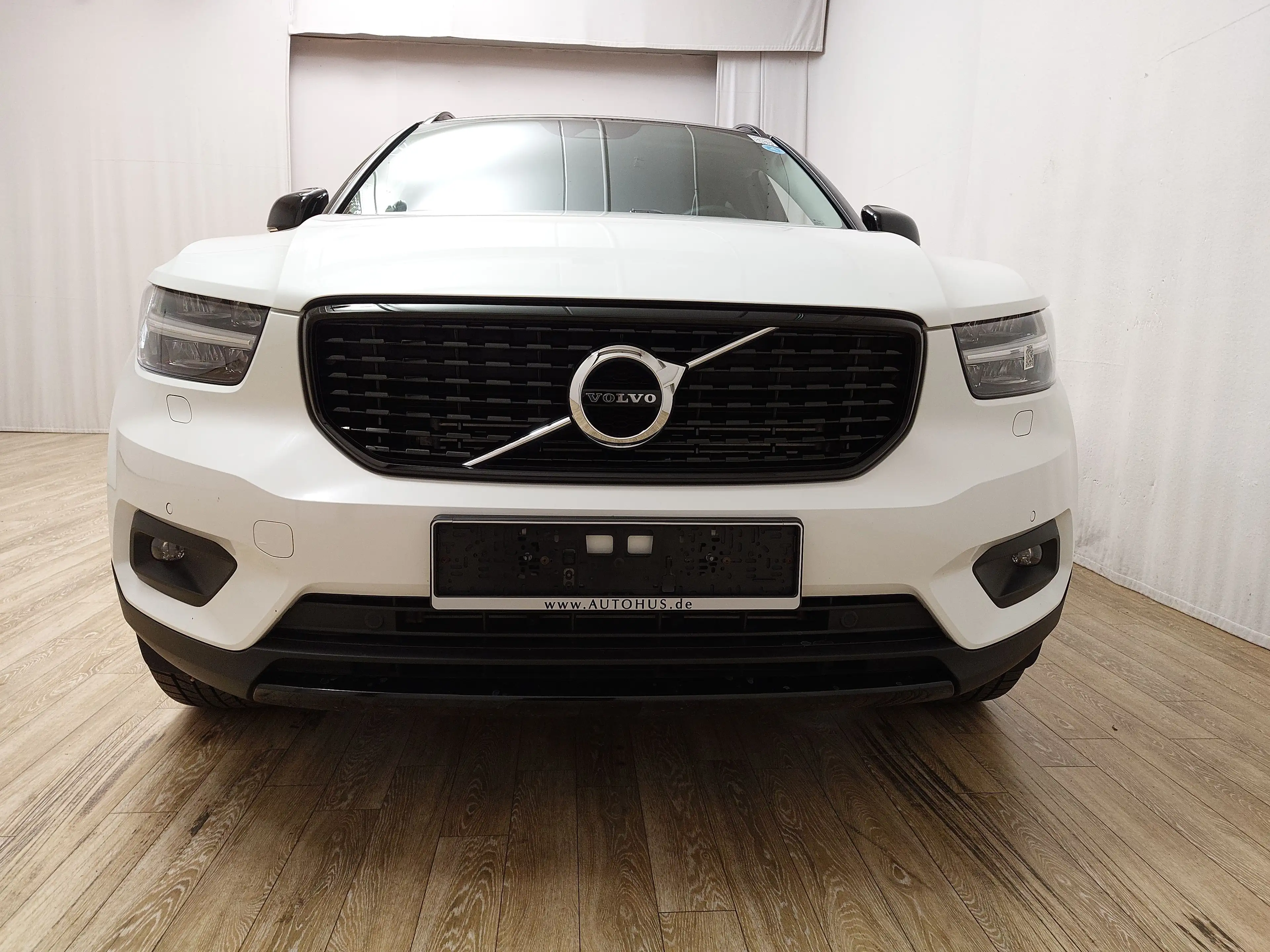 Volvo XC40 T5 Recharge R-Design Navi LED RFK — photo 9