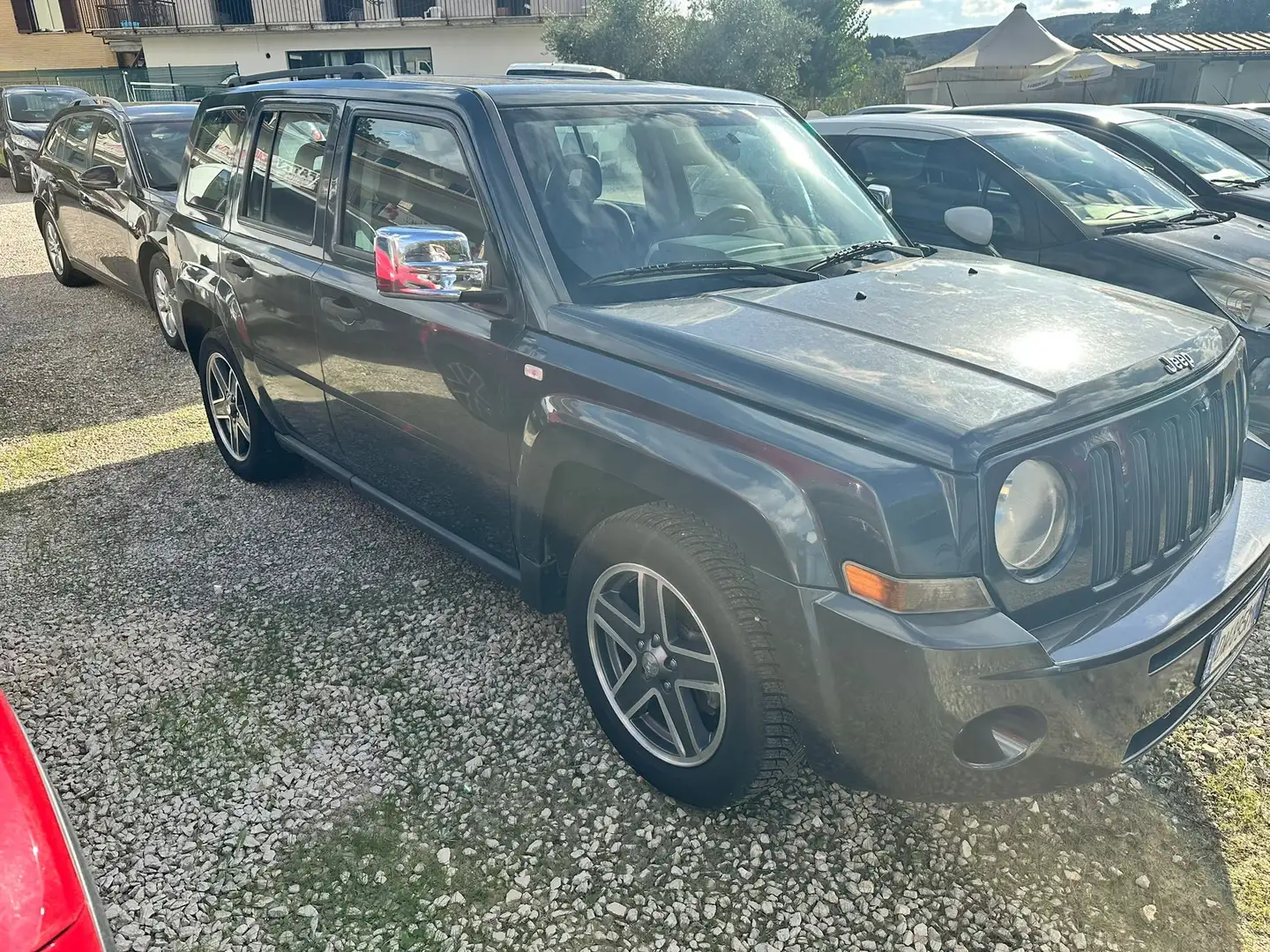 Jeep Patriot Patriot 2.0 td Limited 4wd dpf Grau - 1