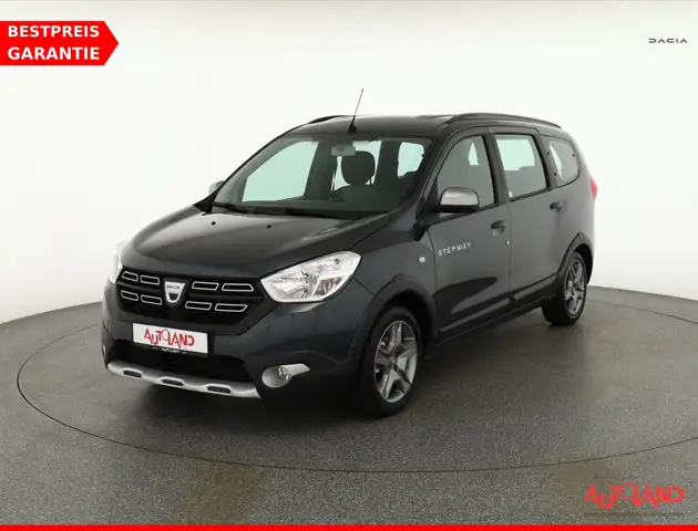 Dacia Lodgy 1.6 SCe Essential 7-Sitzer Navi Kamera AHK