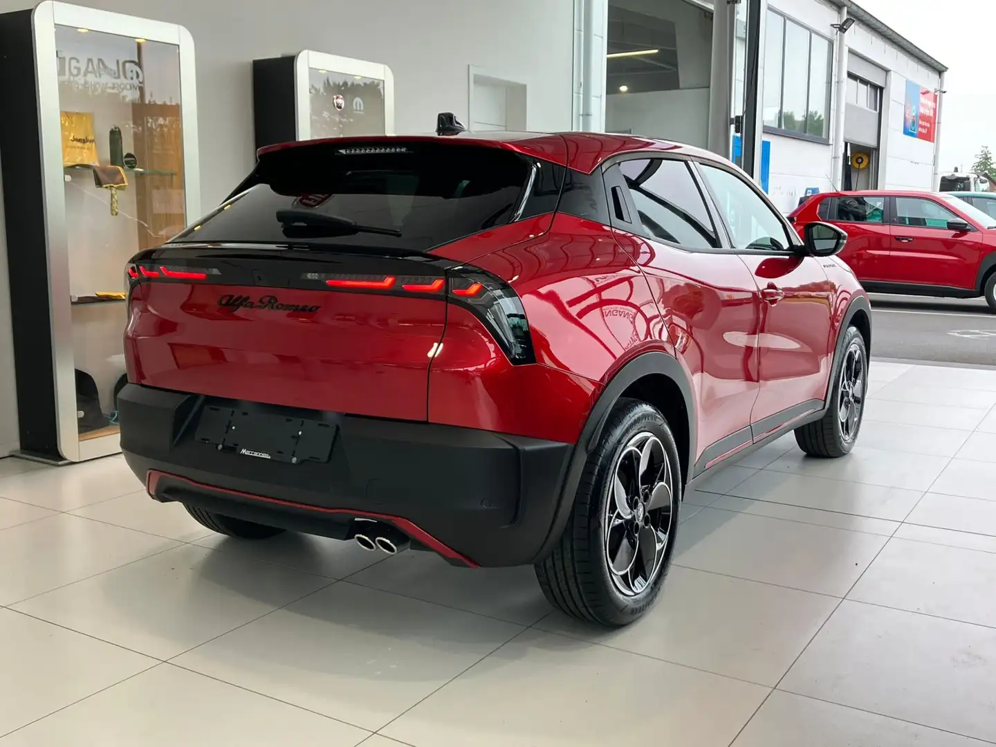 Alfa Romeo Junior 1.2 Turbo Hybrid Ibrida Speciale *Panoramdak* Rood - 2