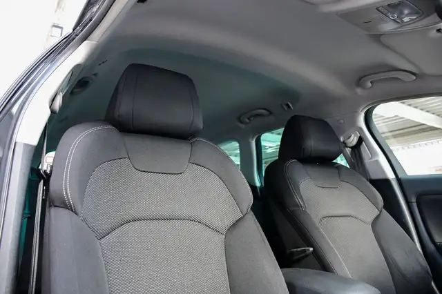 Citroen C5 view 11
