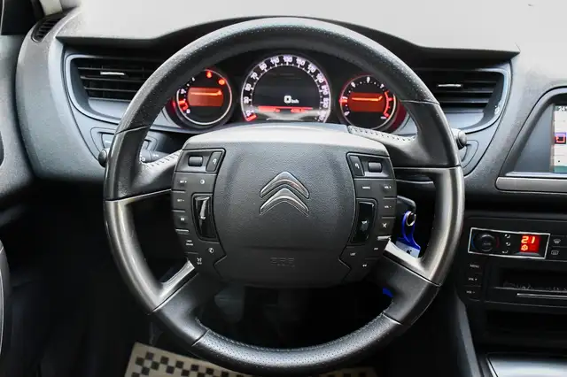 Citroen C5 view 14