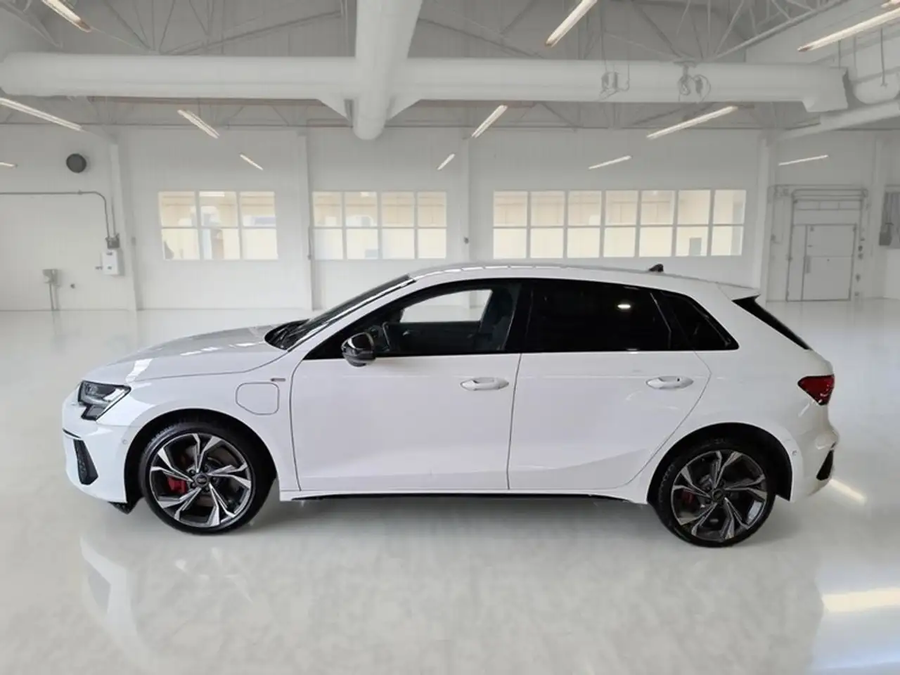 Audi A3 SPORTBACK 45 TFSI E S TRONIC S LINE EDITION S.BACK 5 PORTE BERLINA 5