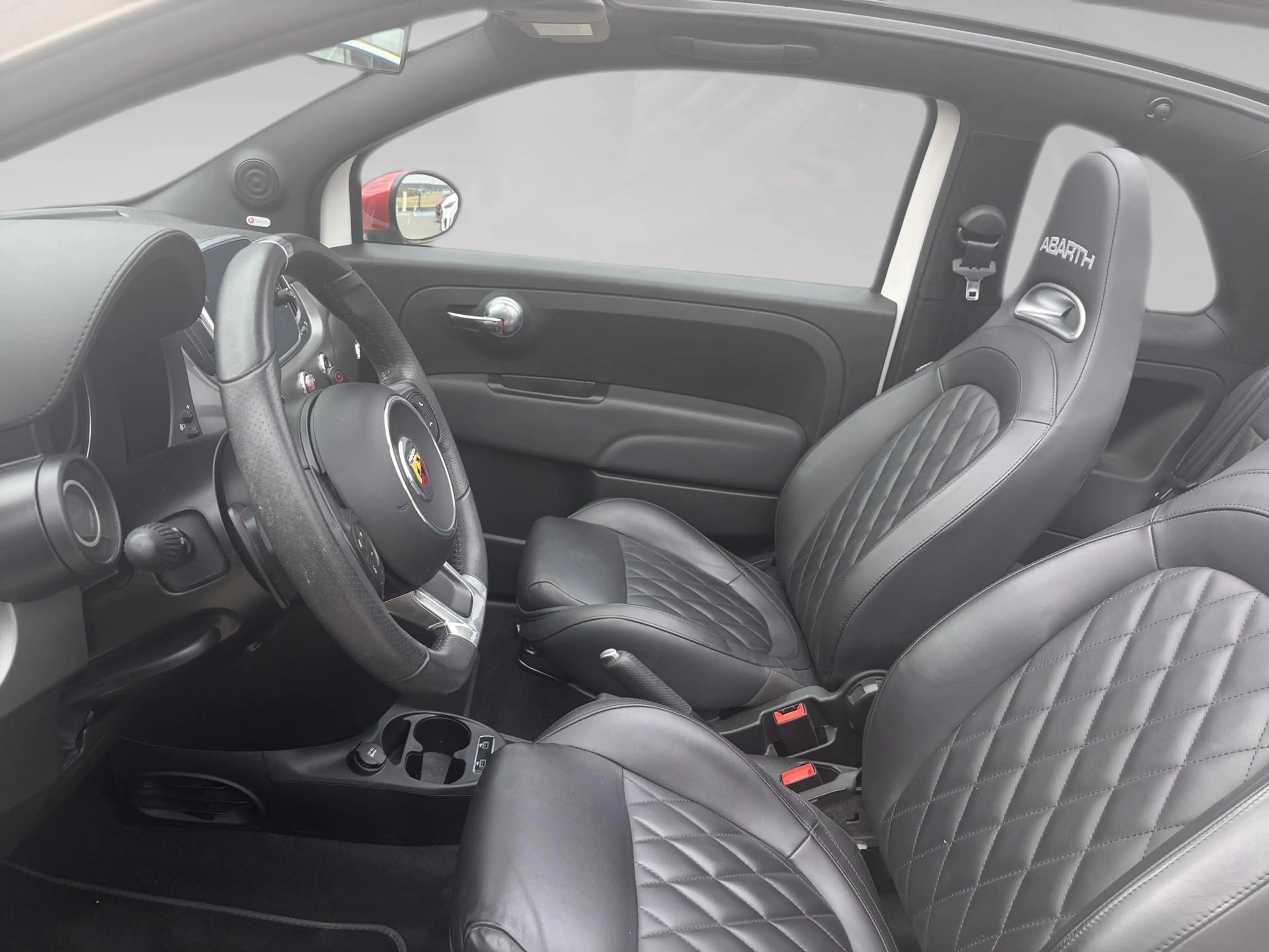 Abarth 595 Turismo 500C 1.4 C — photo 4