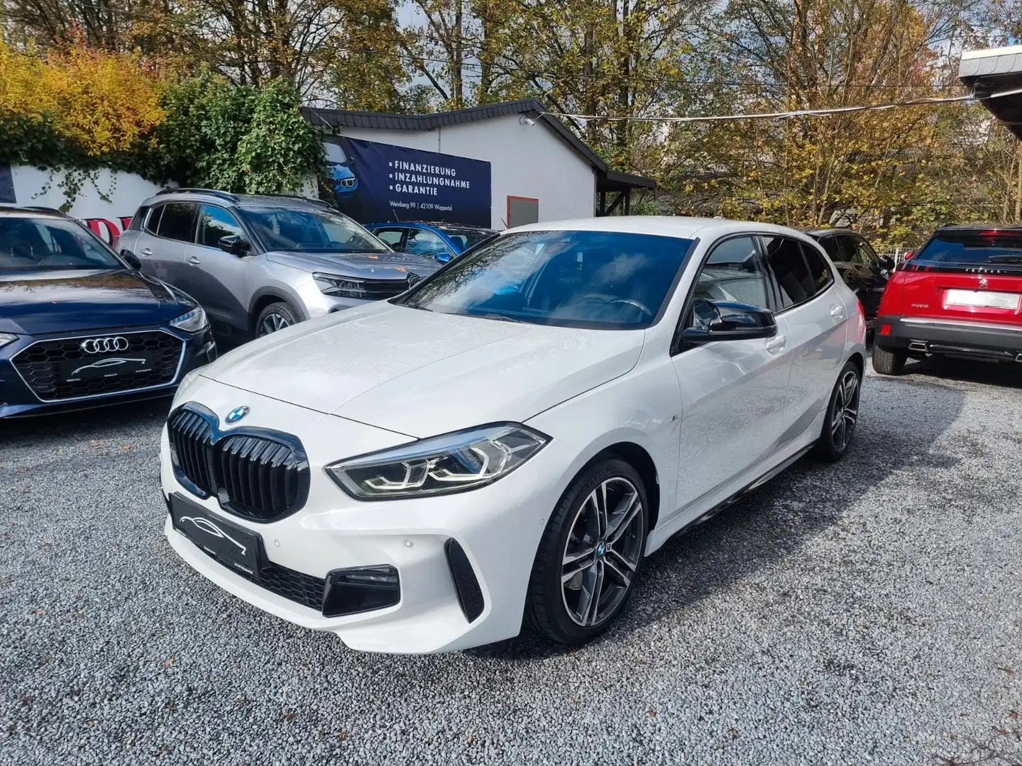 BMW 118 i M Sport AUTOMATIK/ LED/ NAVI/ VIRTUAL/ Weiß - 2