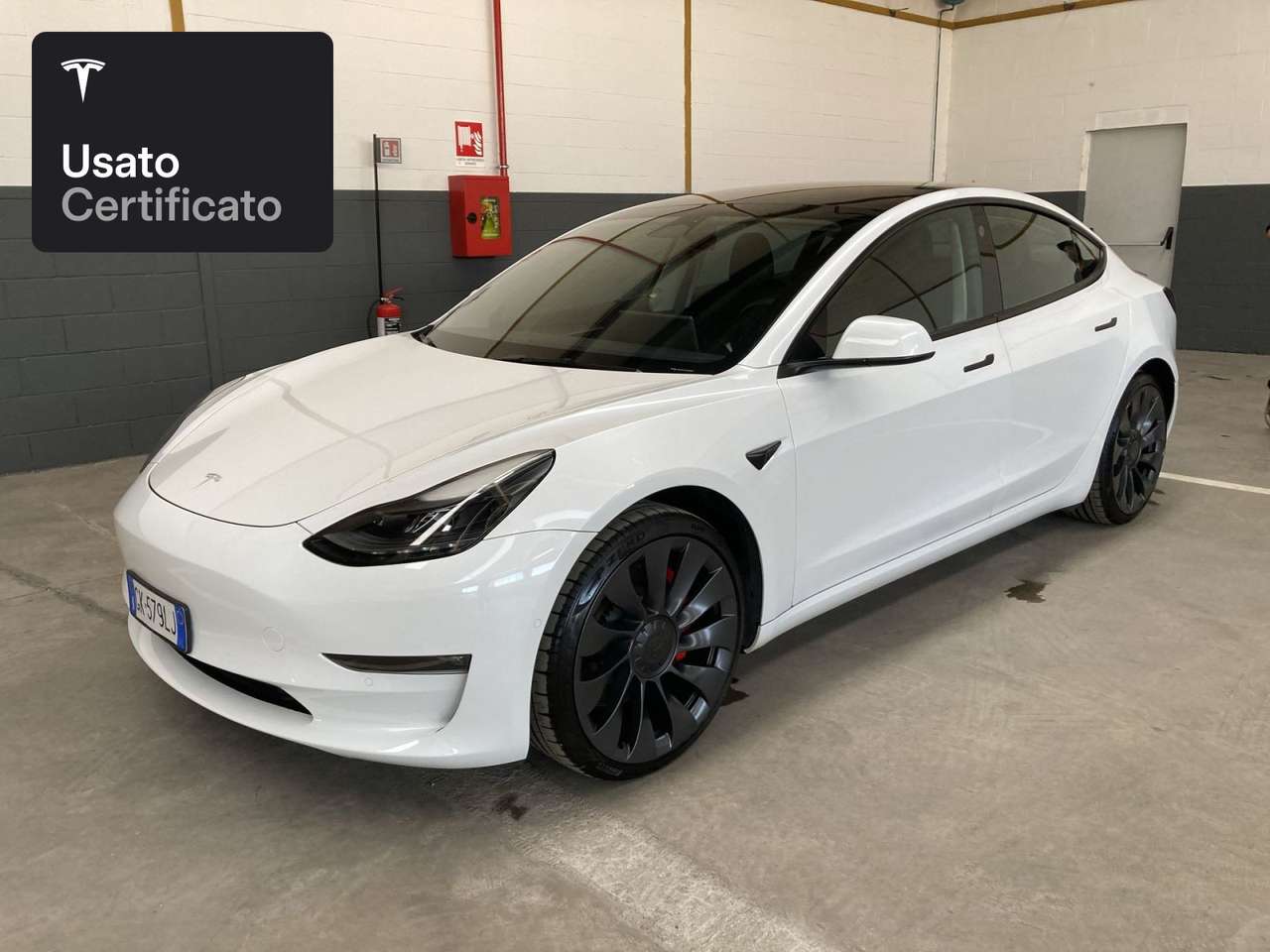 Tesla Model 3 Performance